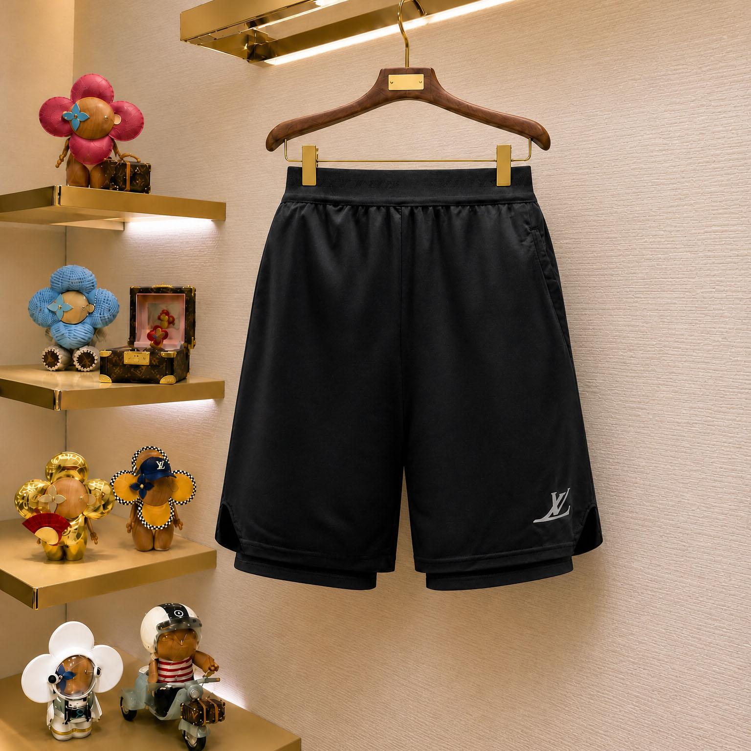 Louis Vuitton Double Layer Running Shorts 1AJCBT - DesignerGu