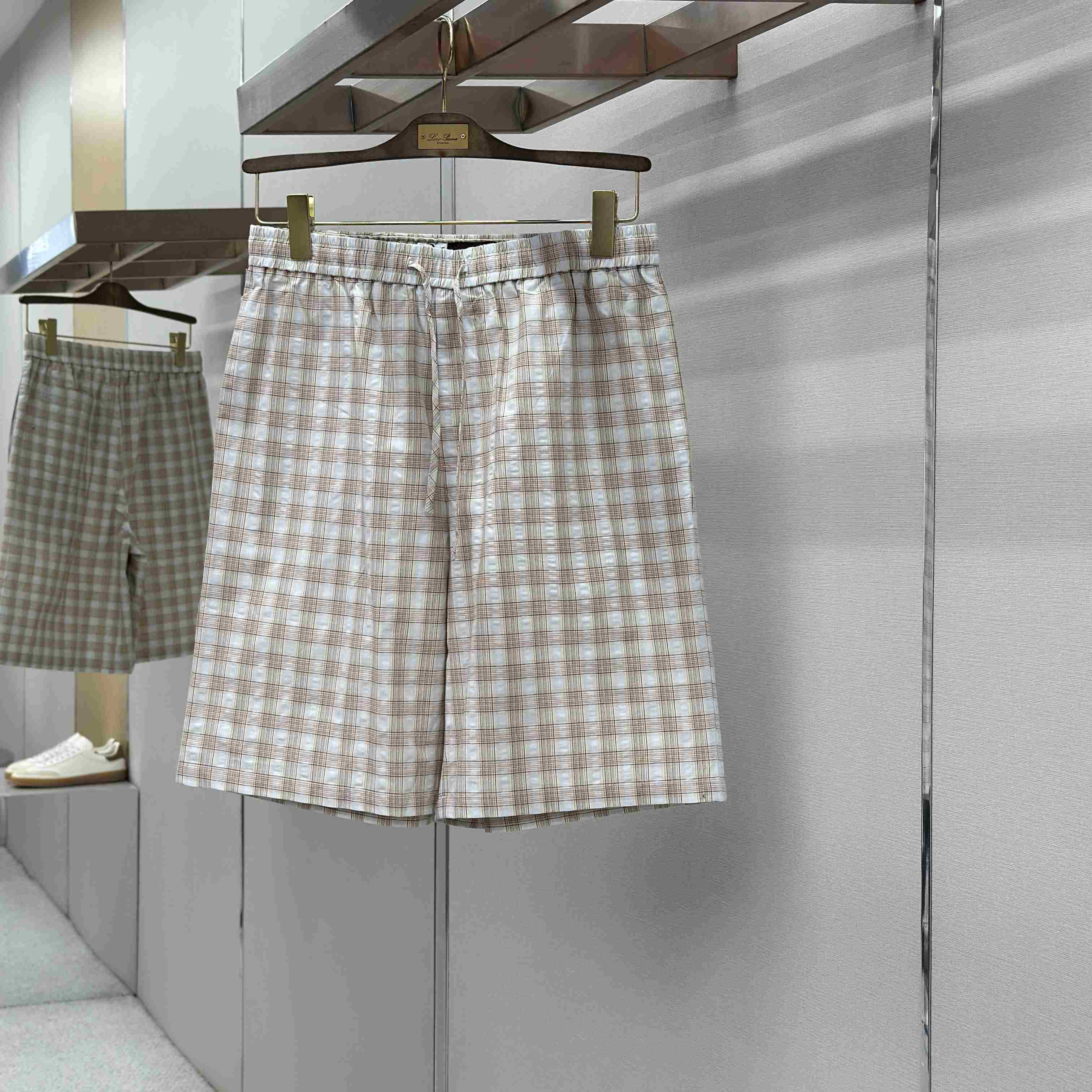Loewe Shorts In Cotton - DesignerGu