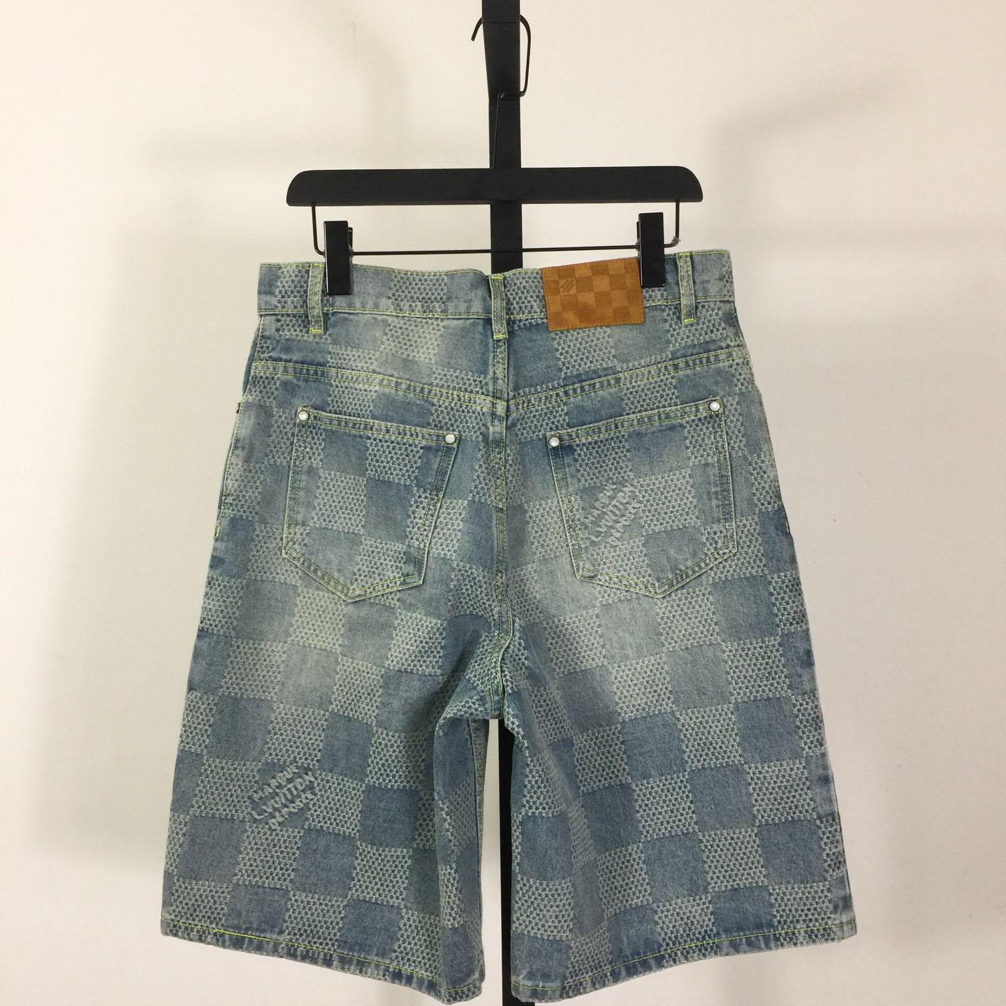 Louis Vuitton Damier 3D Light Denim Shorts 1AHVDS - DesignerGu