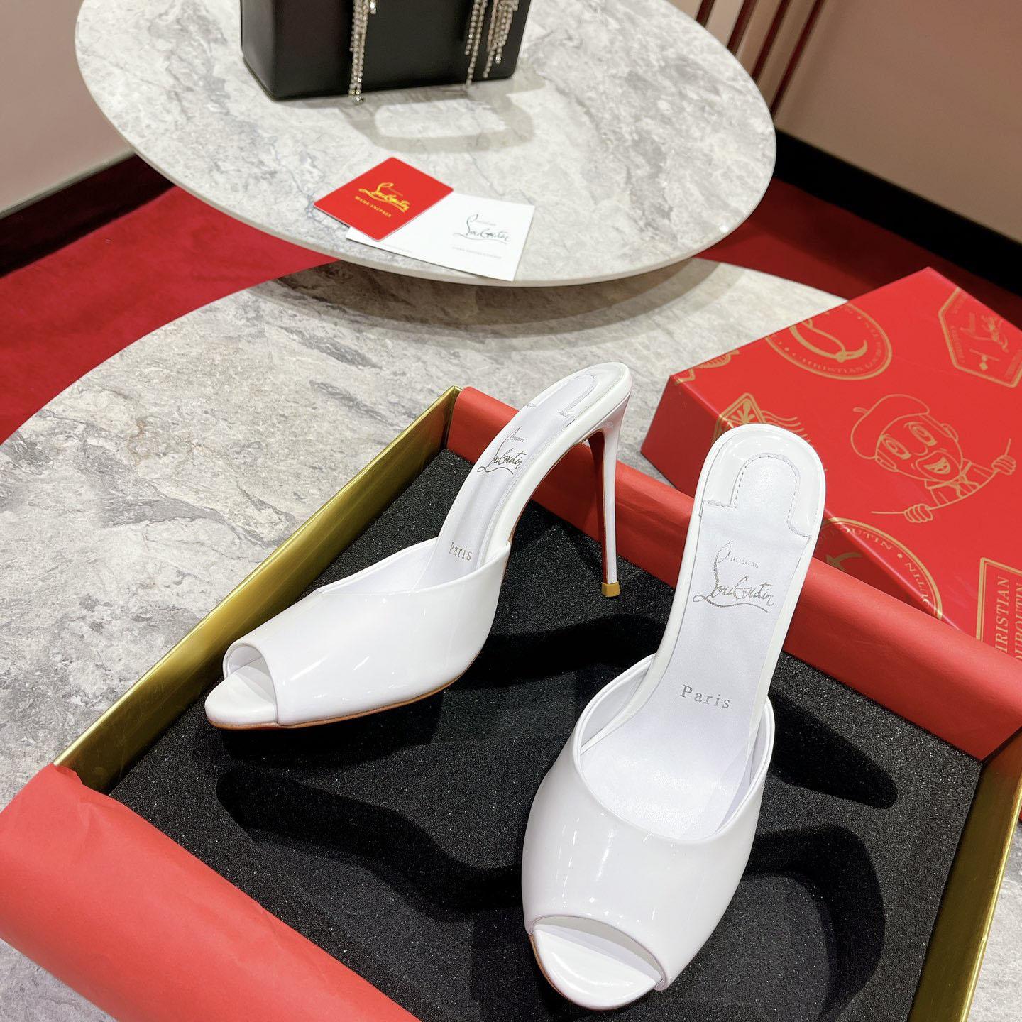 Christian Louboutin Me Dolly 100MM Patent Leather Mules - DesignerGu