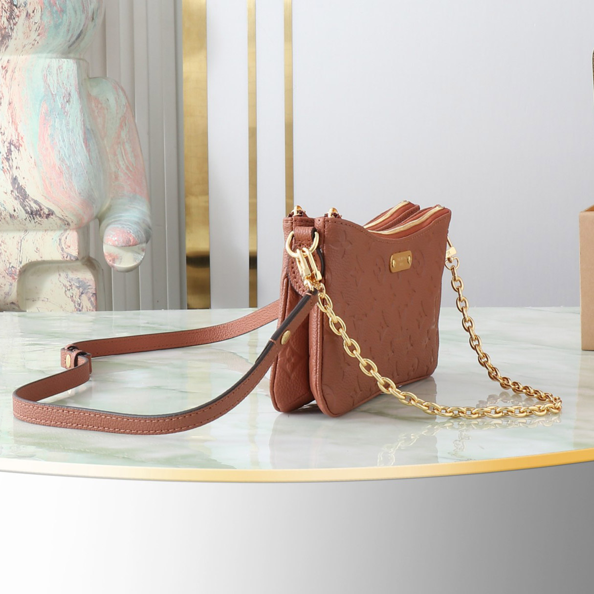Louis Vuitton Pochette Liv M11916 - DesignerGu