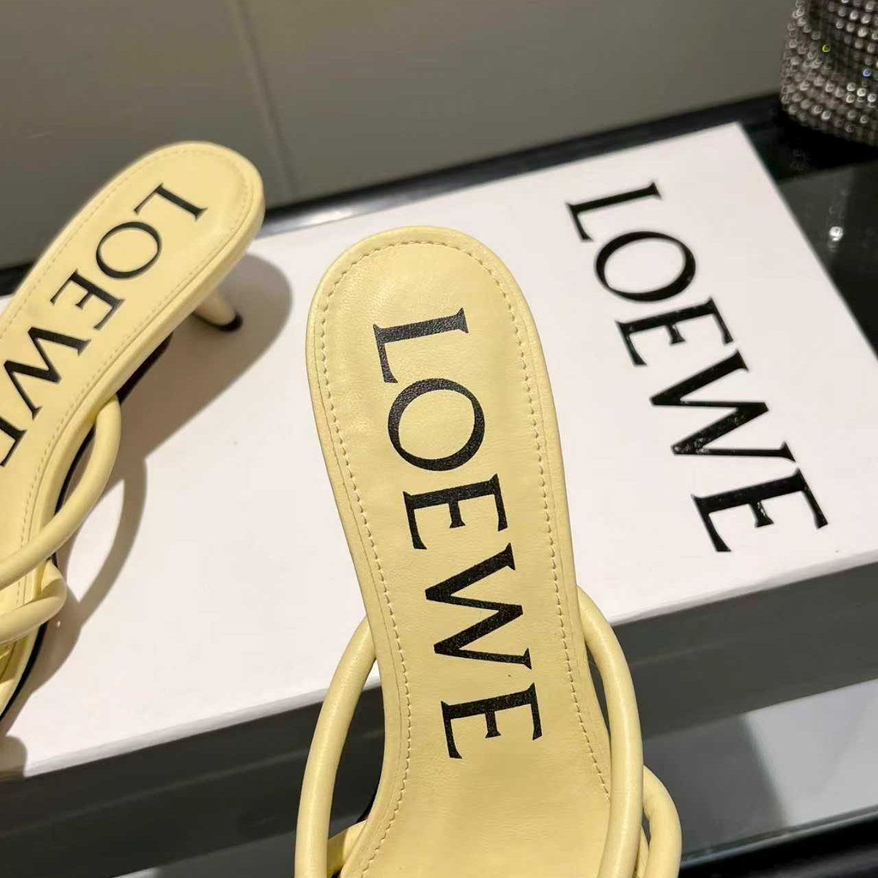 Loewe Flamenco Knot Sandal In Lambskin - DesignerGu