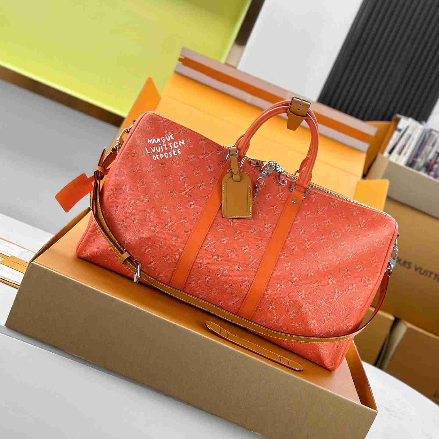 Louis Vuitton Keepall Bandoulière 50 M26865 - DesignerGu