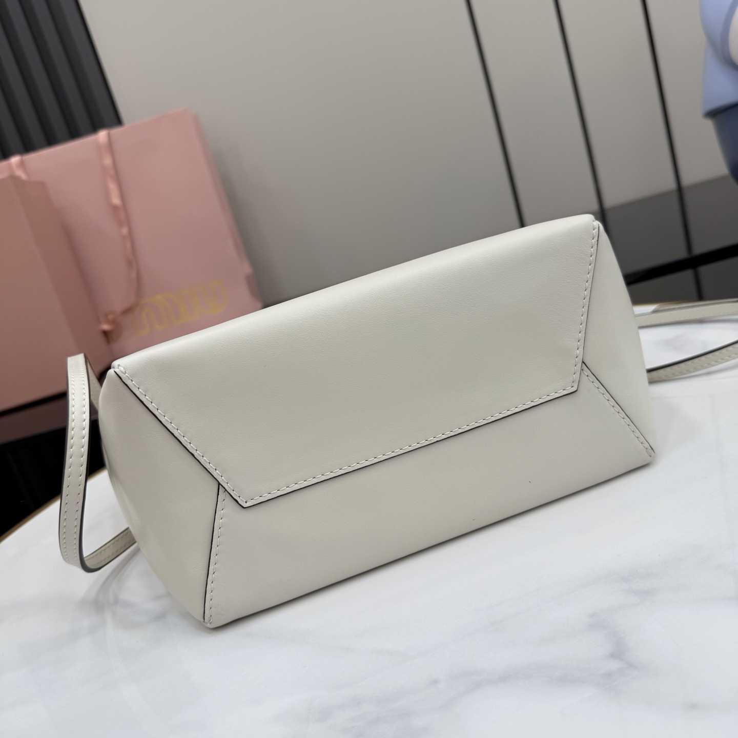 Miu Miu IVY Leather Bag 5BG288 - DesignerGu