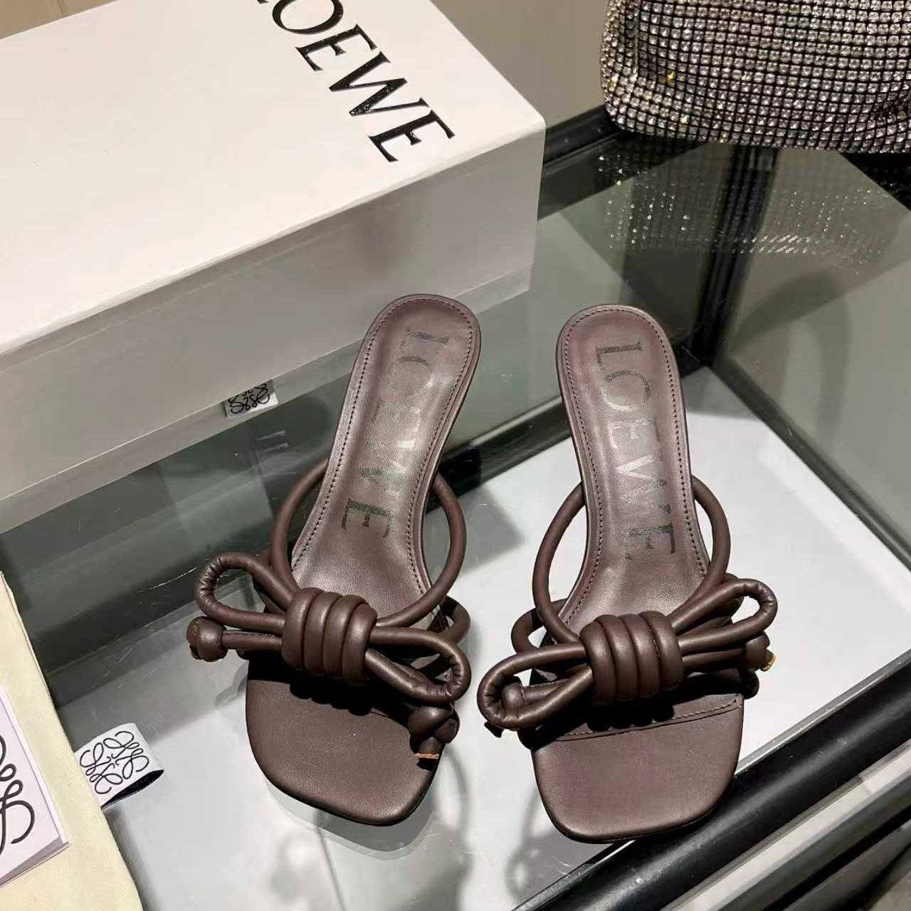 Loewe Flamenco Knot Sandal In Lambskin - DesignerGu