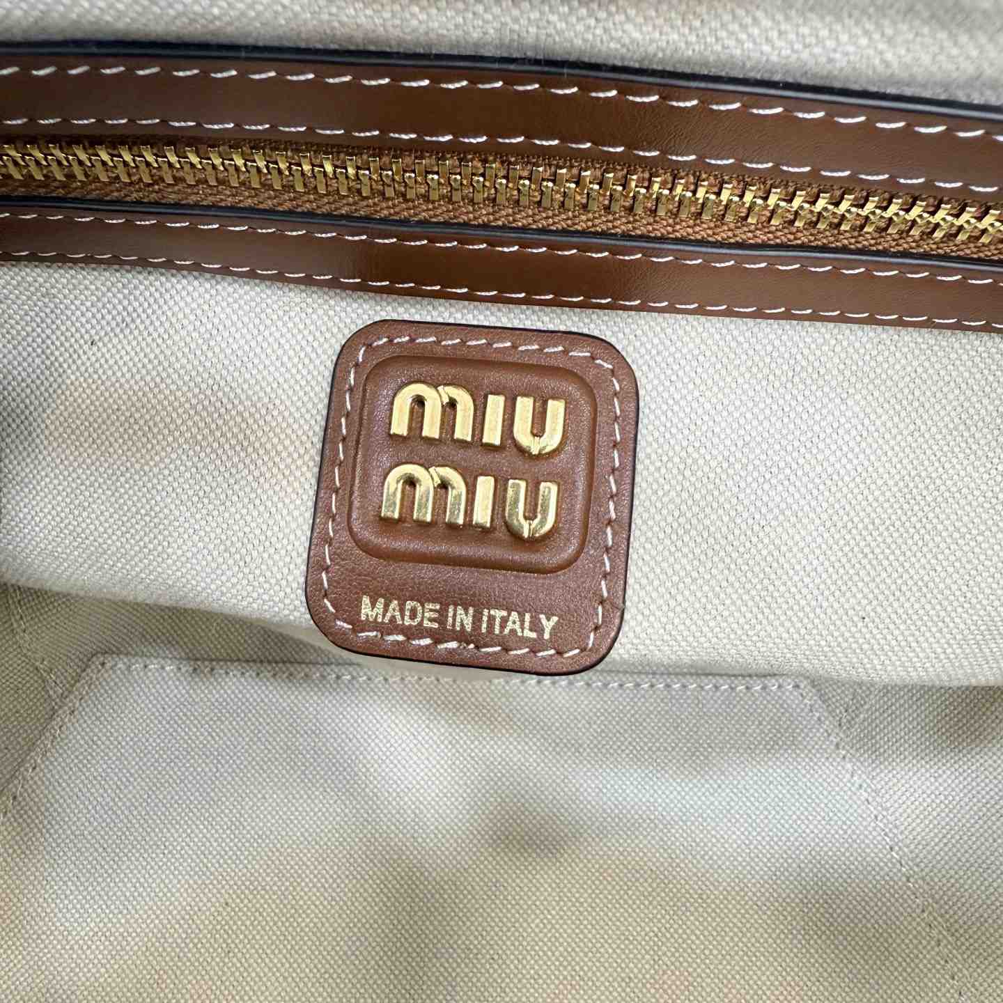 Miu Miu Lvy Denim Bag 5BG288 - DesignerGu