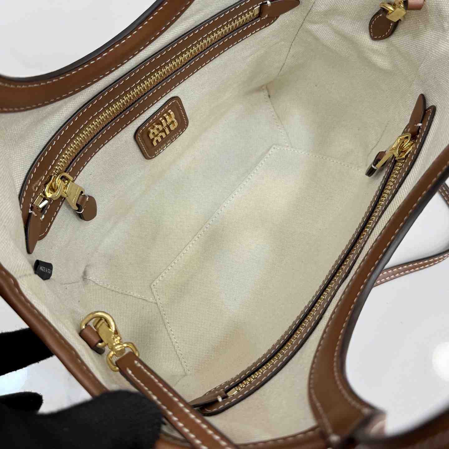 Miu Miu Lvy Denim Bag 5BG288 - DesignerGu