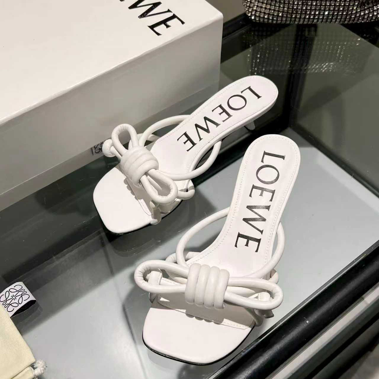 Loewe Flamenco Knot Sandal In Lambskin - DesignerGu