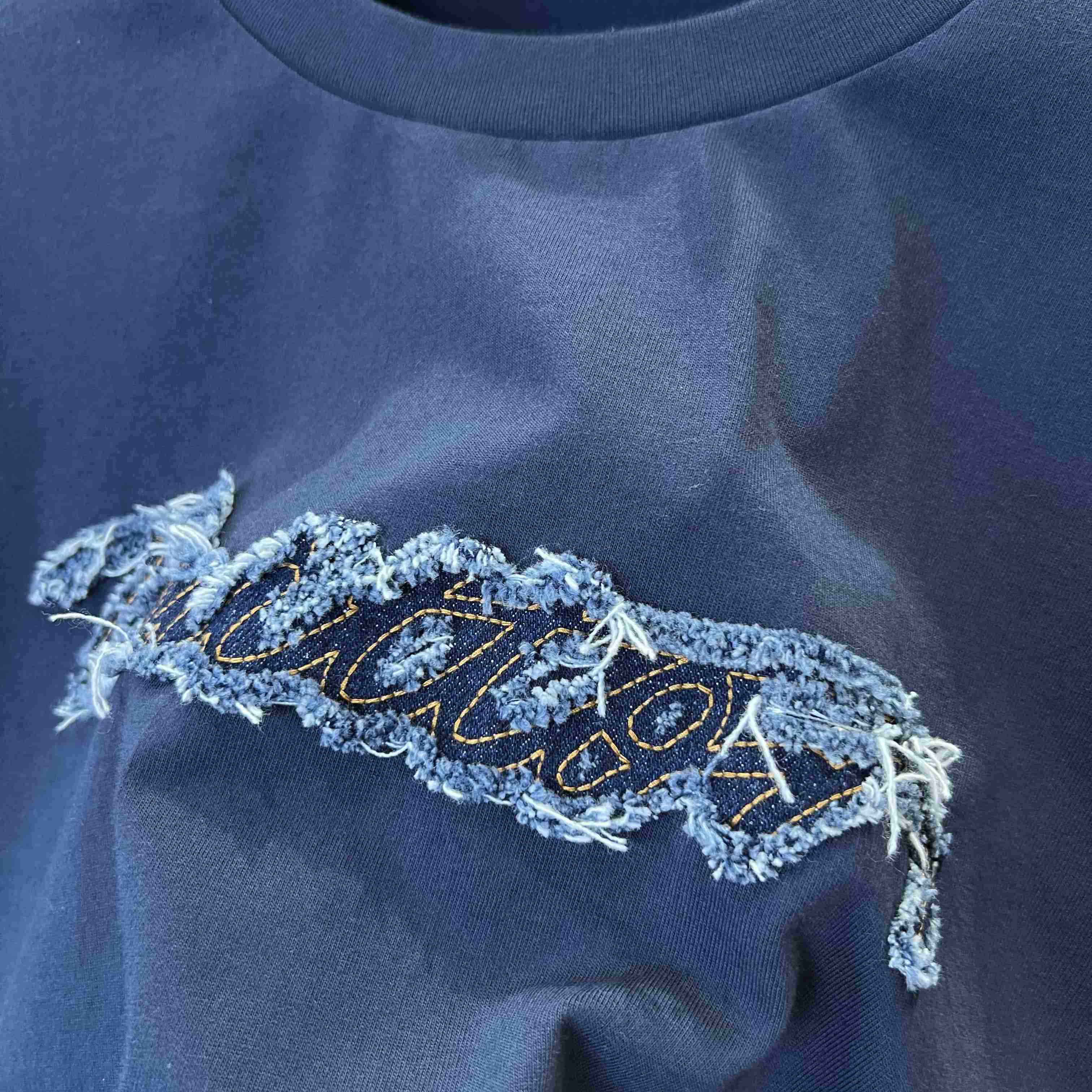 Louis Vuitton Denim Signature T-Shirt 1AK7H9 - DesignerGu