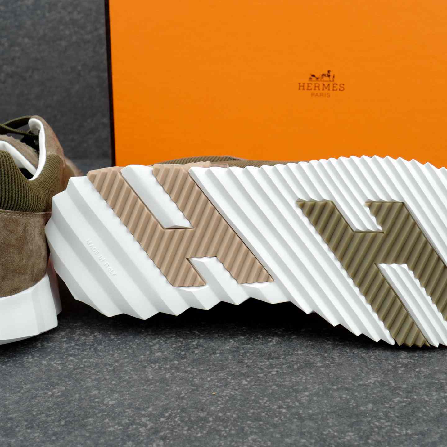 Hermes Bouncing Sneaker - DesignerGu