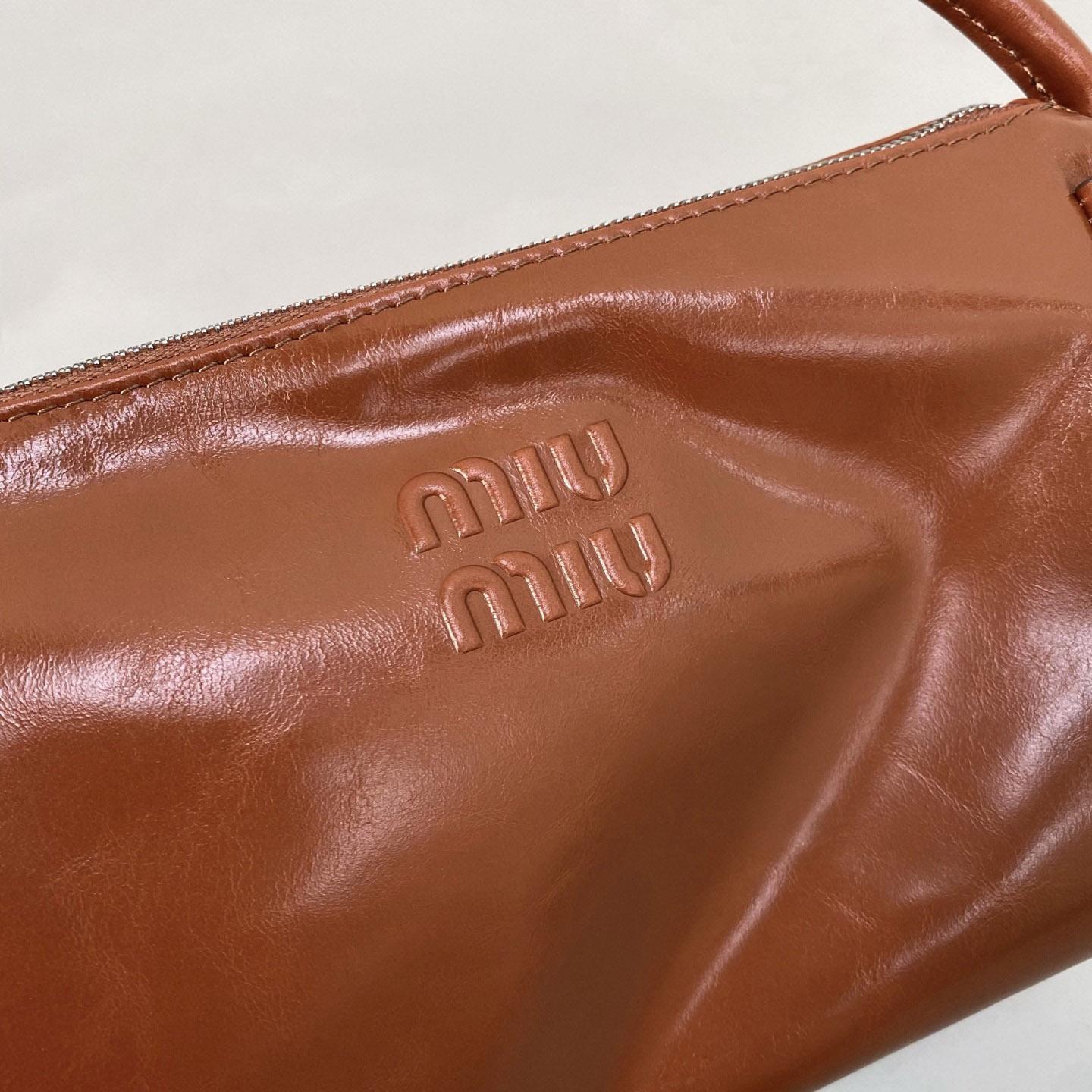 Miu Miu Shiny Leather Pouch - DesignerGu