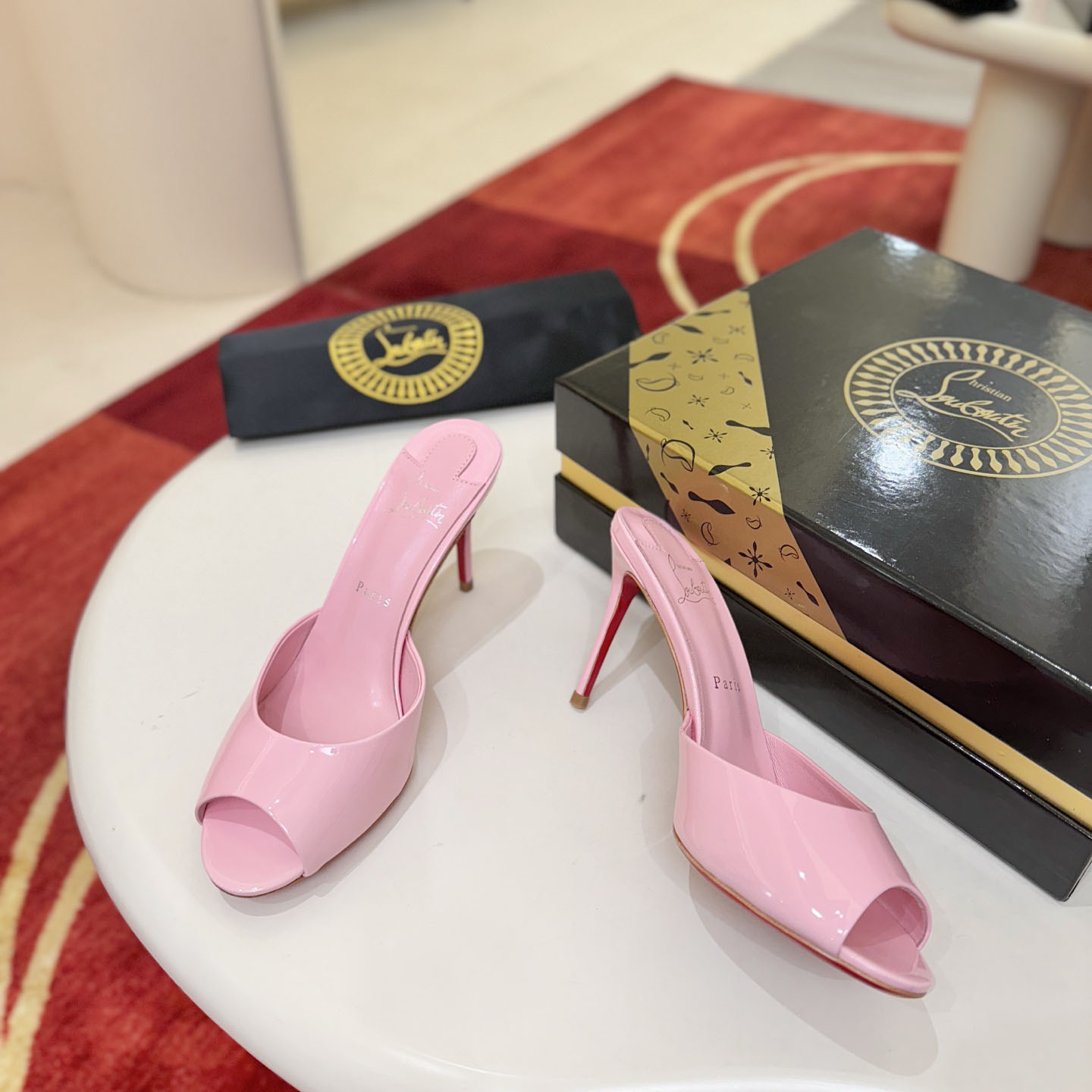 Christian Louboutin Me Dolly 100MM Patent Leather Mules - DesignerGu