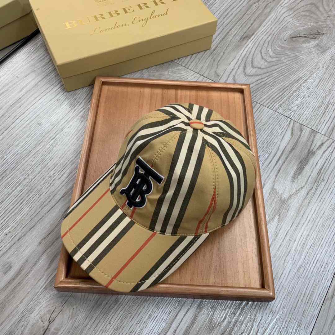 Burberry TB Icon Stripe Baseball Cap - DesignerGu