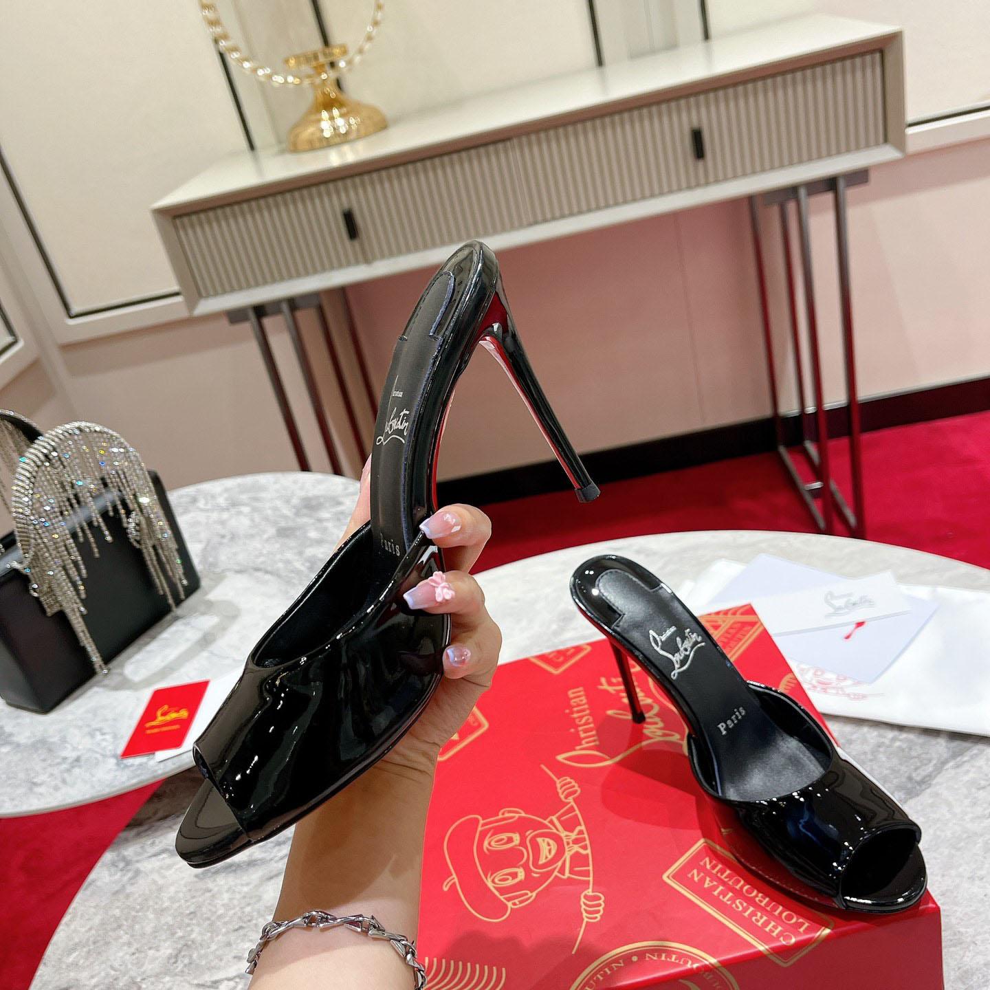 Christian Louboutin Me Dolly 100MM Patent Leather Mules - DesignerGu