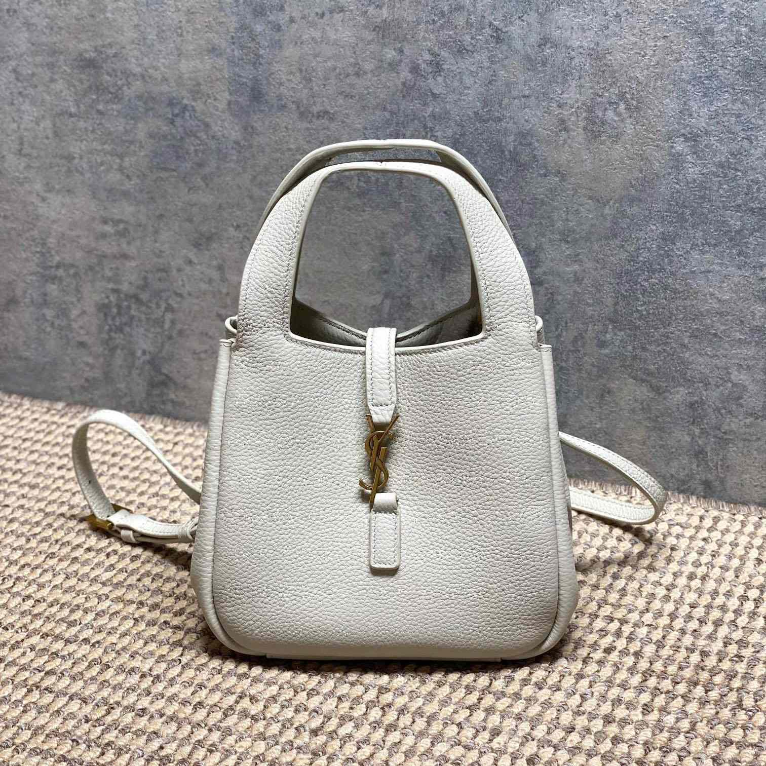 Saint Laurent LE 5 À 7 BABY BEA In Grained Leather - DesignerGu