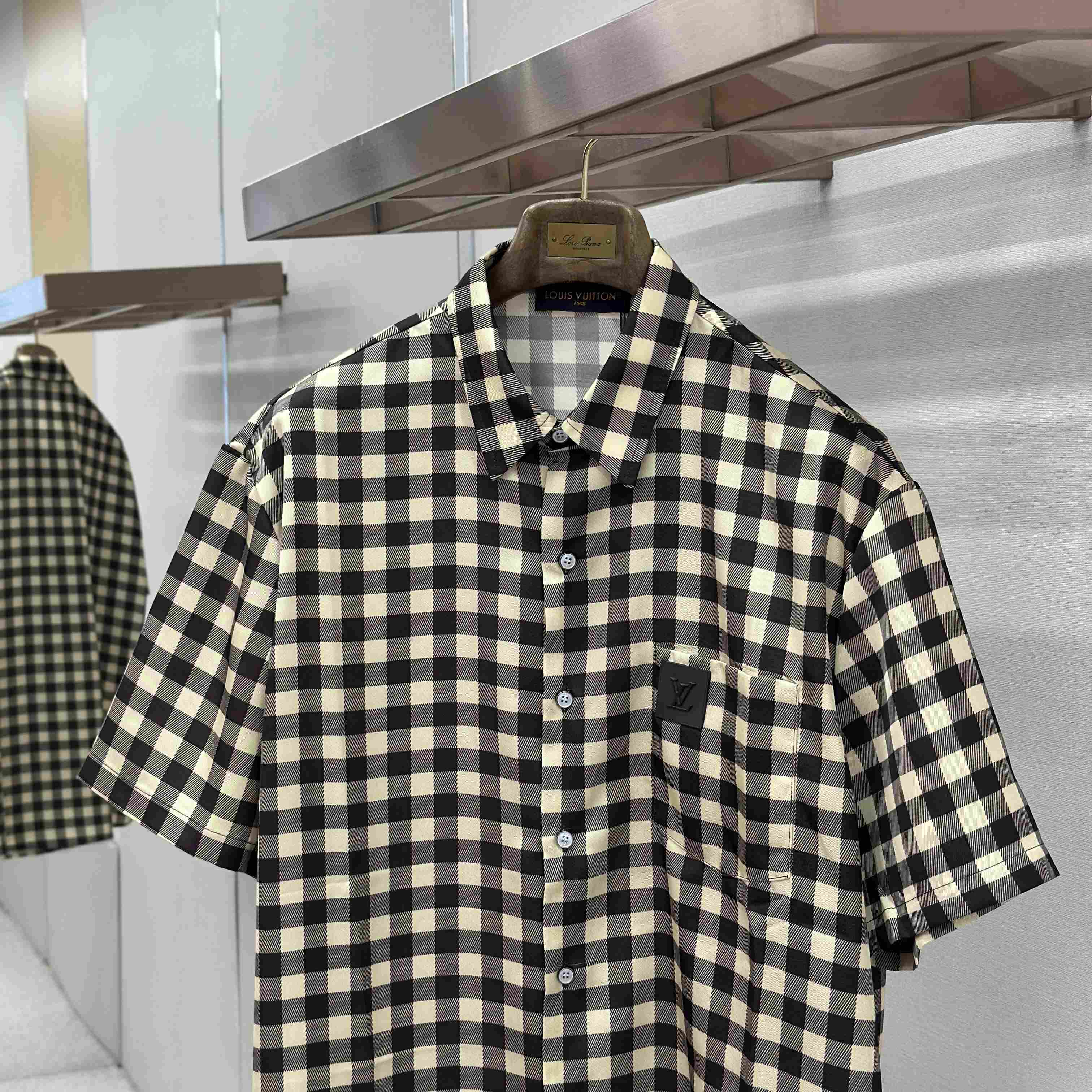 Louis Vuitton Damier Jacquard Short-Sleeved Shirt 1AJRGI - DesignerGu