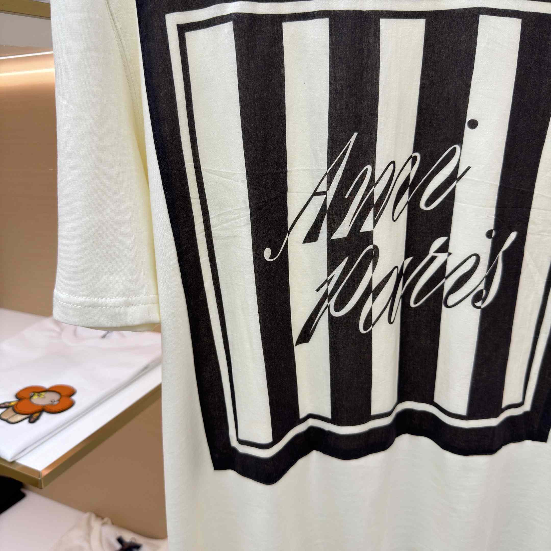 AMI Paris Logo-Print Striped-Patch T-shirt - DesignerGu
