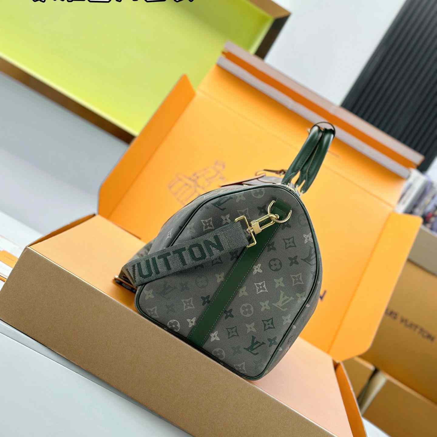 Louis Vuitton Keepall Bandoulière 50 M26959 - DesignerGu