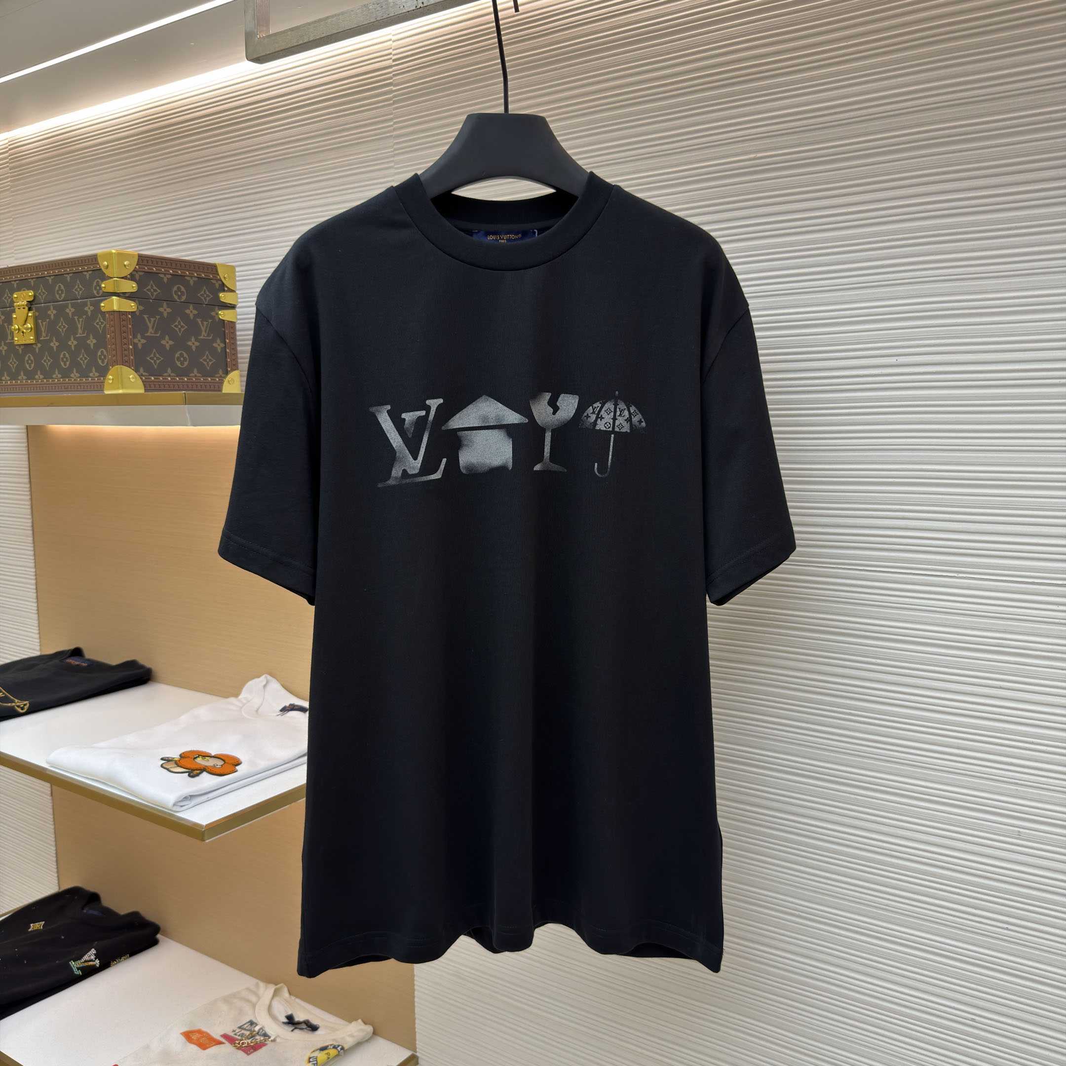 Louis Vuitton Printed Signature T-Shirt 1AKOS2 - DesignerGu