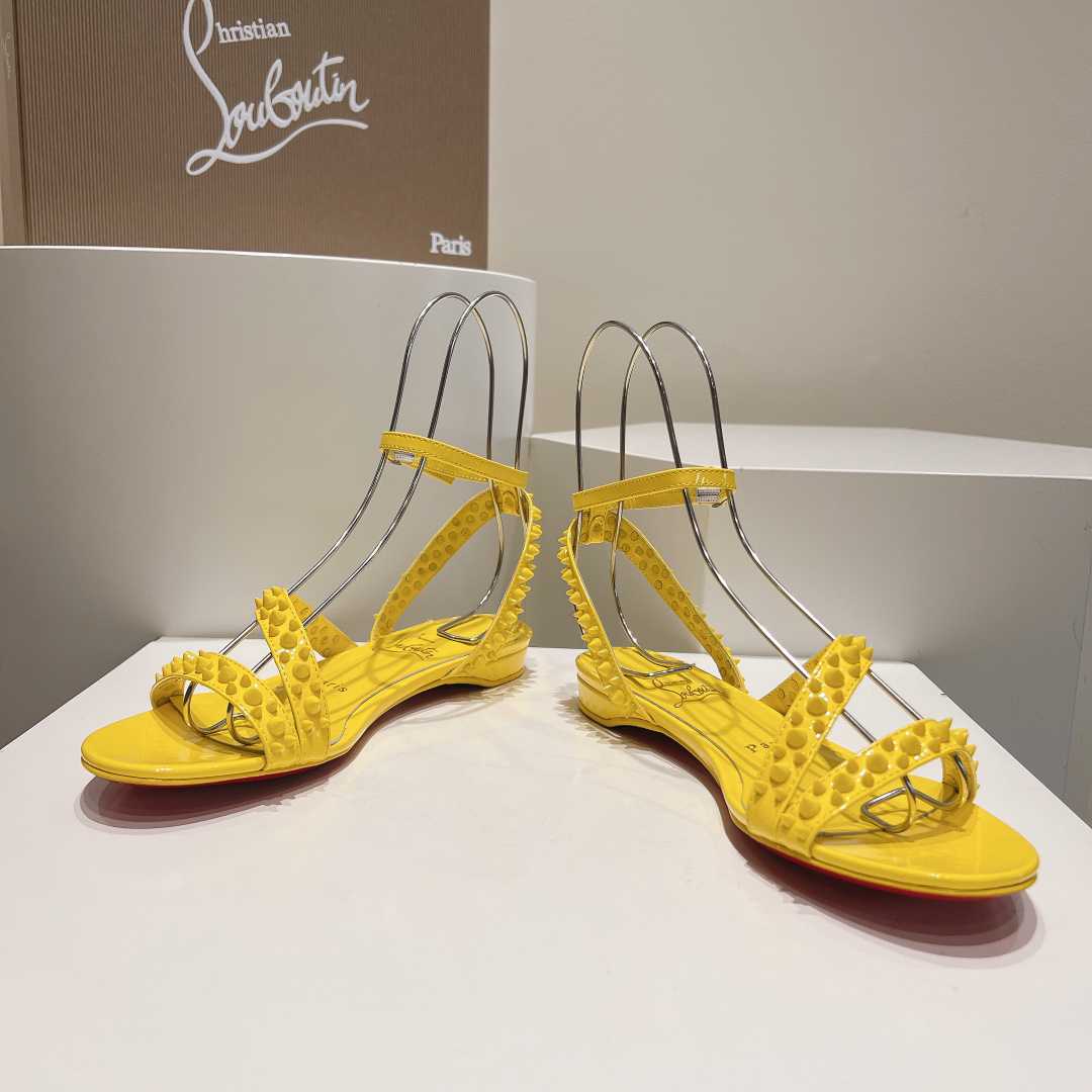 Christian Louboutin Mafaldina Spikes Leather Sandals - DesignerGu