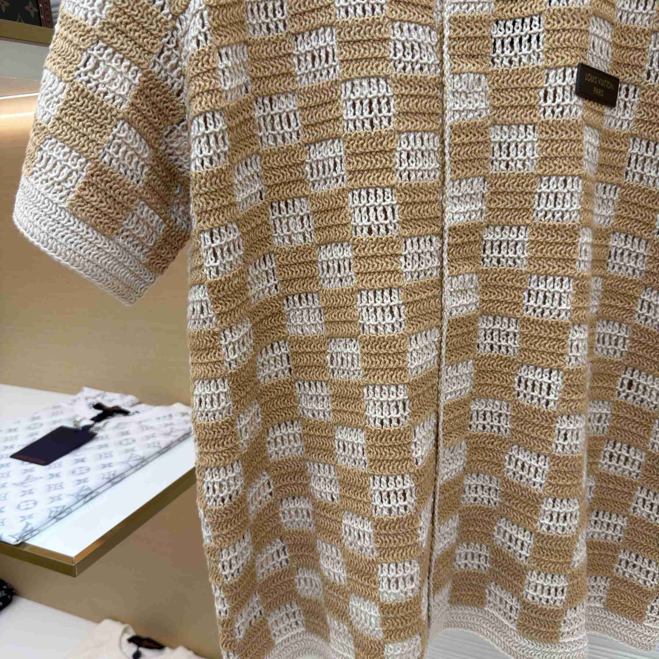 Louis Vuitton Summery Damier Short-Sleeved Shirt 1AKCOC - DesignerGu