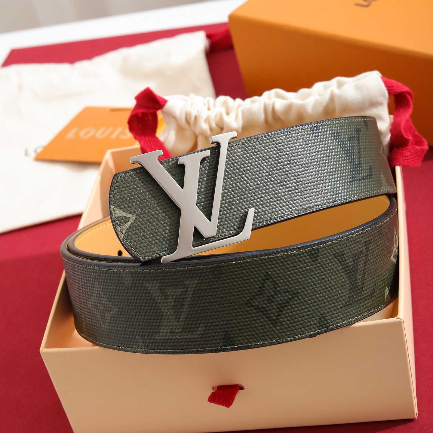 Louis Vuitton LV Initiales Monogram Surplus 40mm Belt - DesignerGu