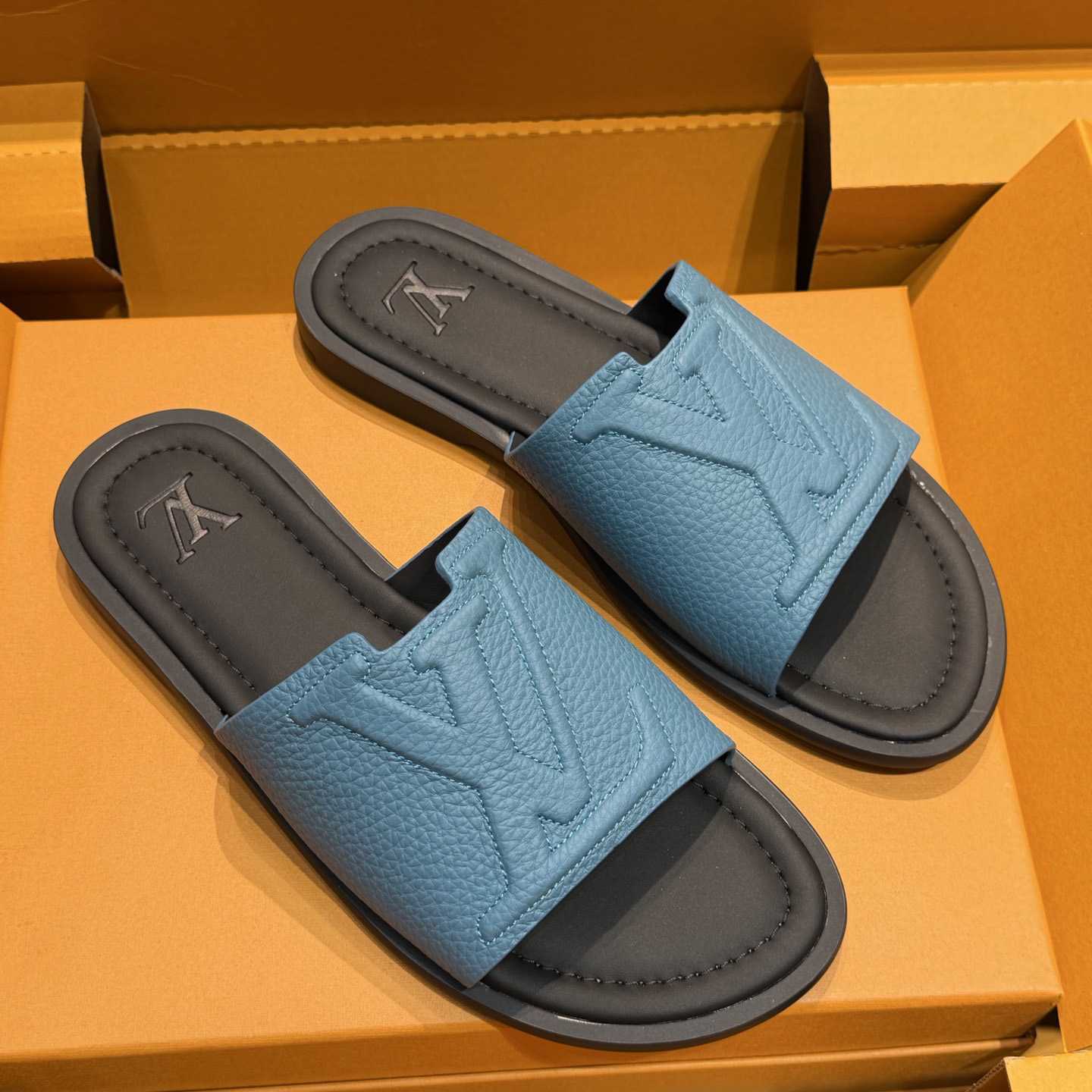 Louis Vuitton LV Portofino Mule  - DesignerGu