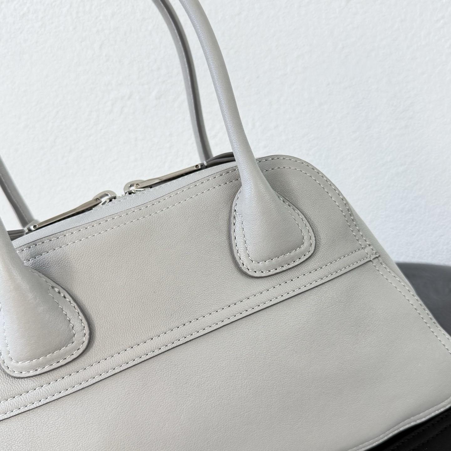 Miu Miu Vivant Nappa Leather Bag - DesignerGu
