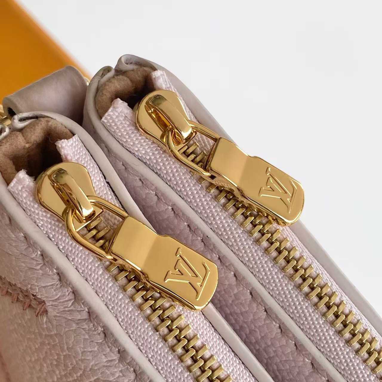 Louis Vuitton Pochette Liv M29495 - DesignerGu