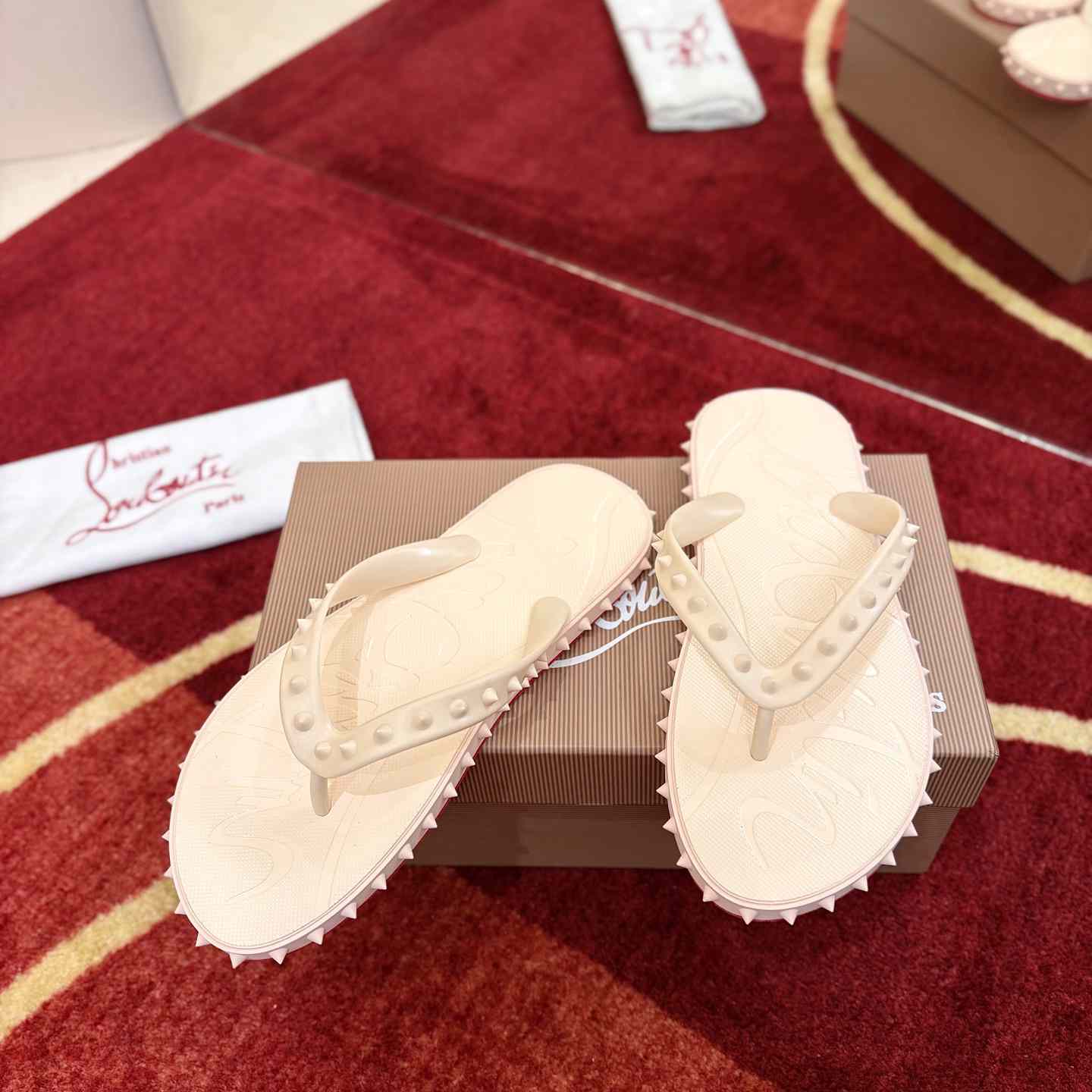 Christian Louboutin Super Loubi Flip Flops - DesignerGu