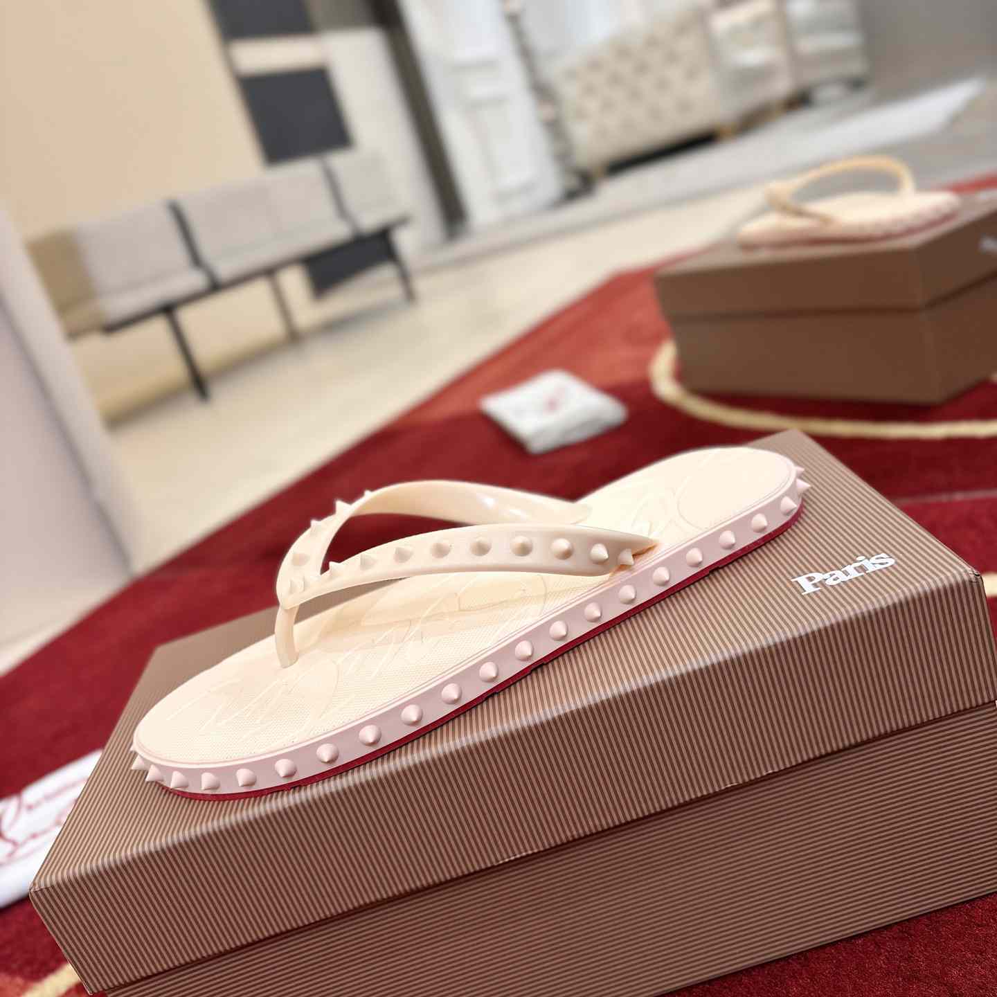Christian Louboutin Super Loubi Flip Flops - DesignerGu