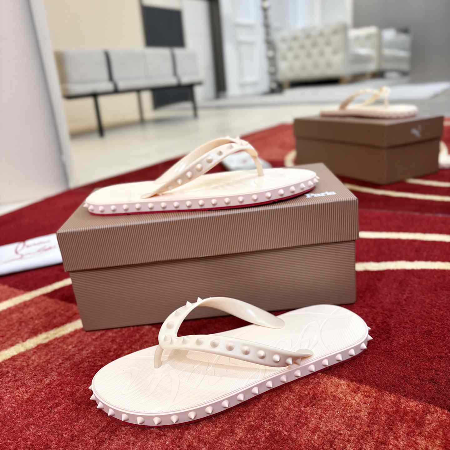 Christian Louboutin Super Loubi Flip Flops - DesignerGu