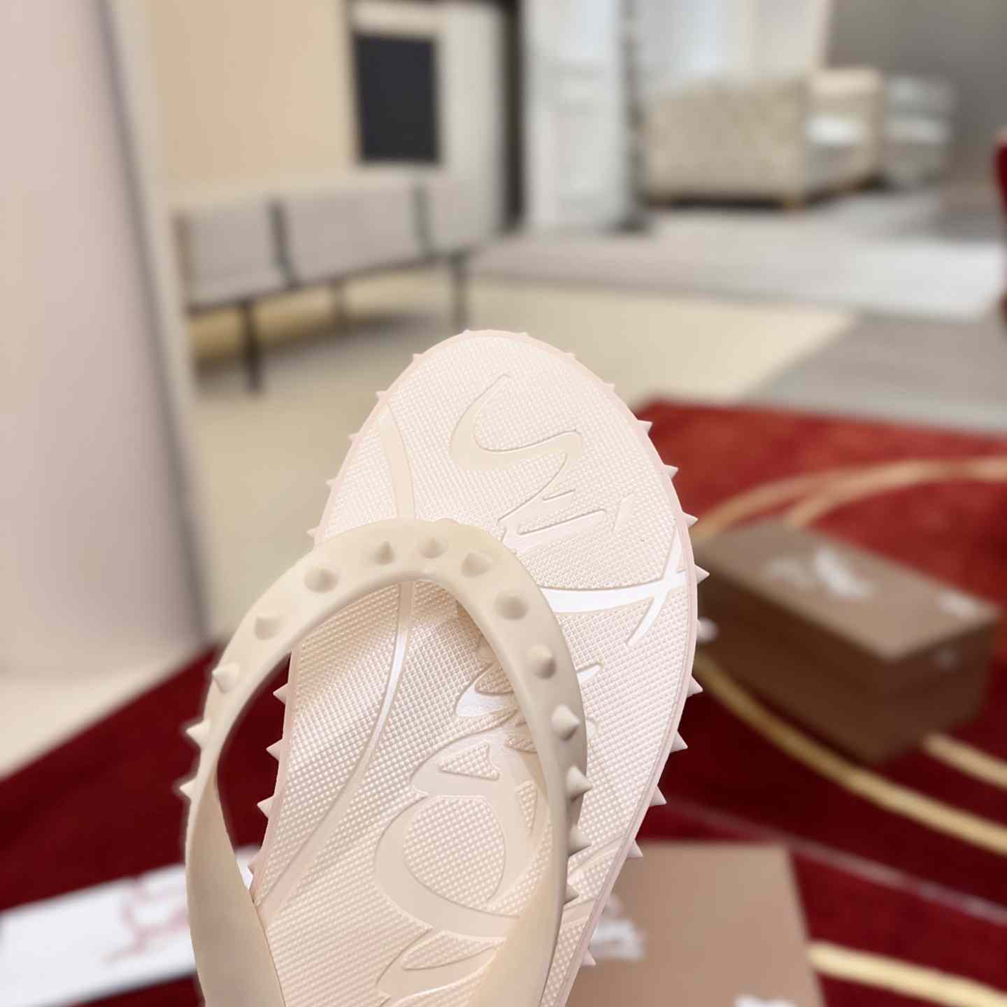 Christian Louboutin Super Loubi Flip Flops - DesignerGu
