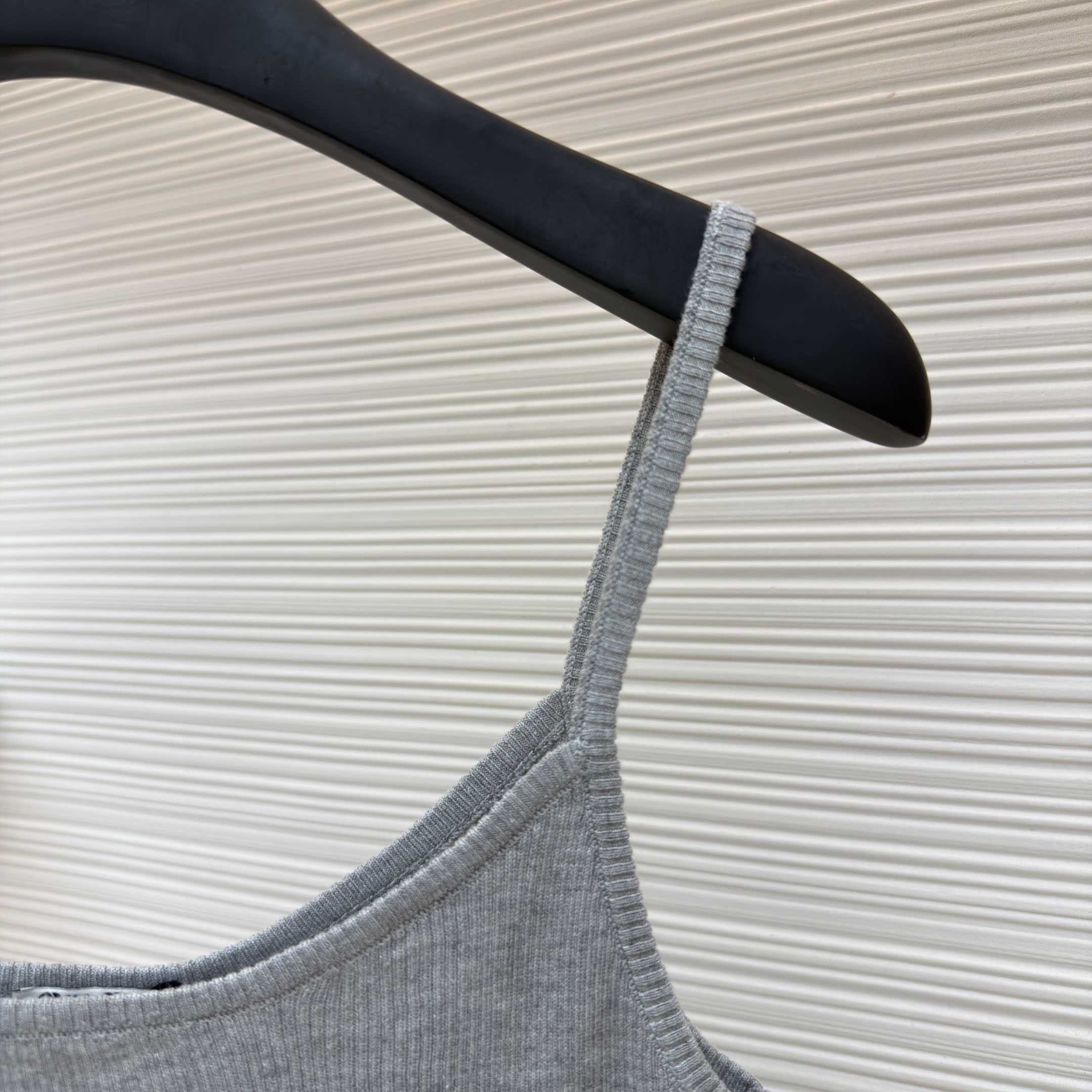Miu Miu Seamless Top - DesignerGu