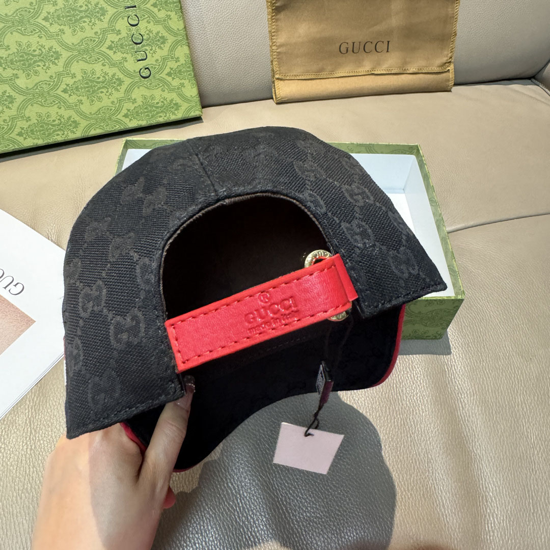 Gucci GG Cotton Canvas Baseball Hat - DesignerGu