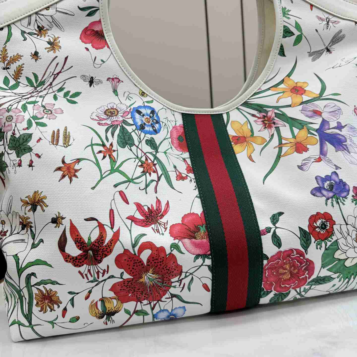Gucci Giglio Flora Large Tote Bag 853971 - DesignerGu