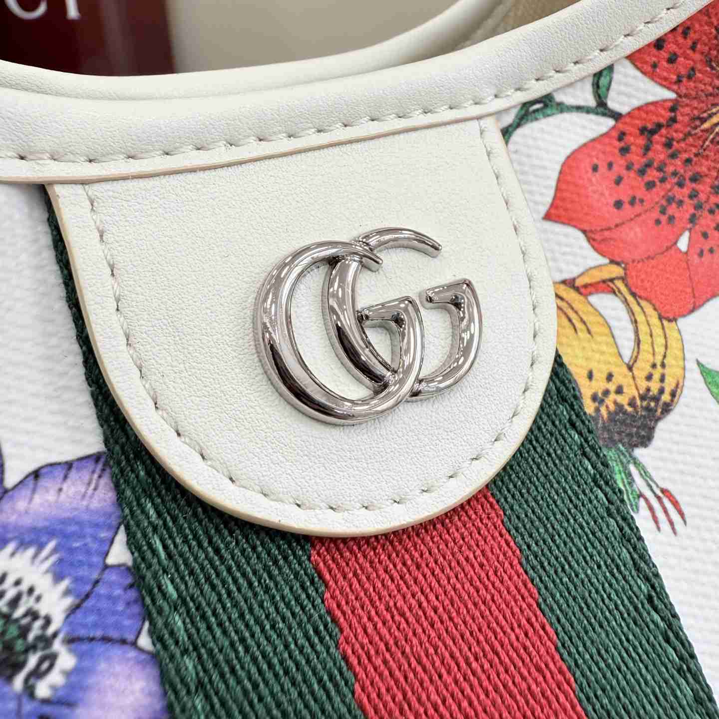 Gucci Giglio Flora Large Tote Bag 853971 - DesignerGu