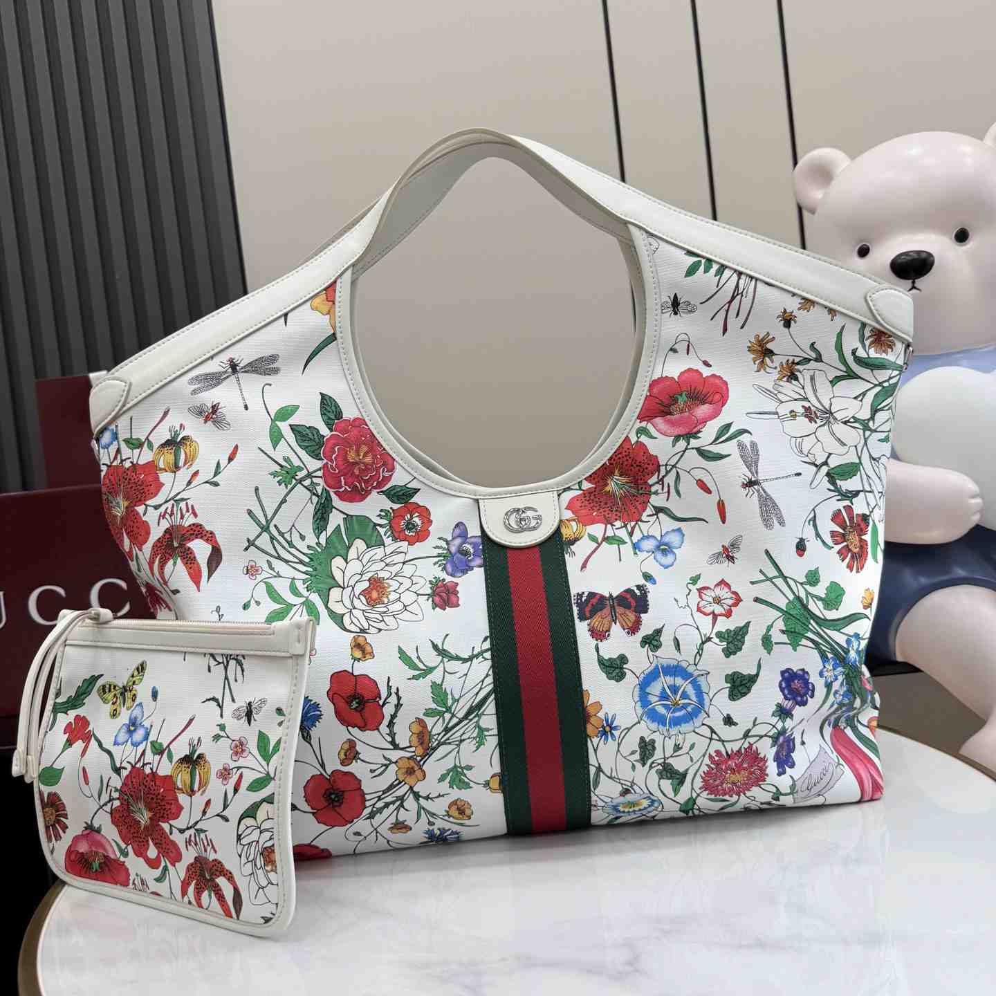 Gucci Giglio Flora Large Tote Bag 853971 - DesignerGu