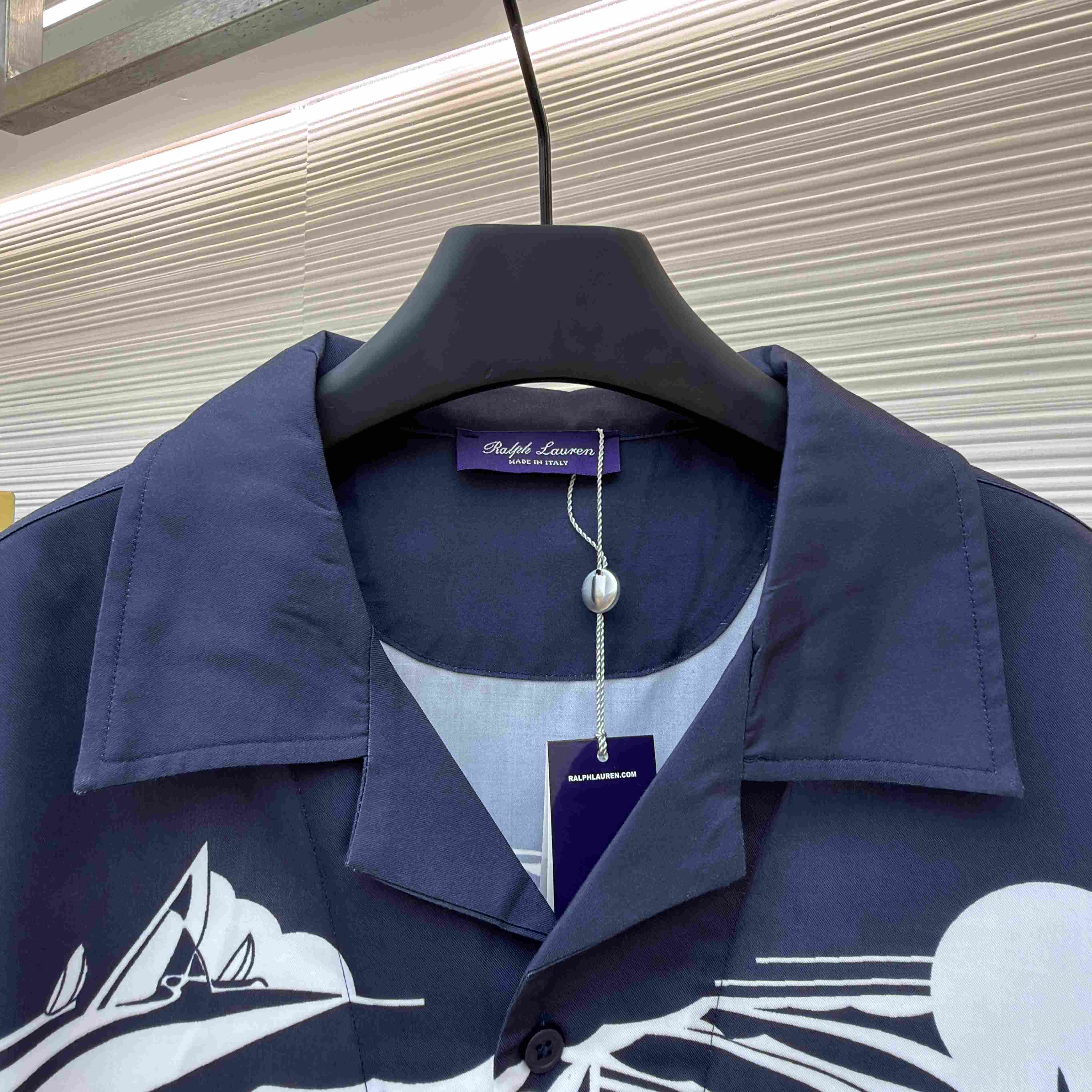  Ralph Lauren Relaxed Fit Art Deco-Print Camp Shirt - DesignerGu