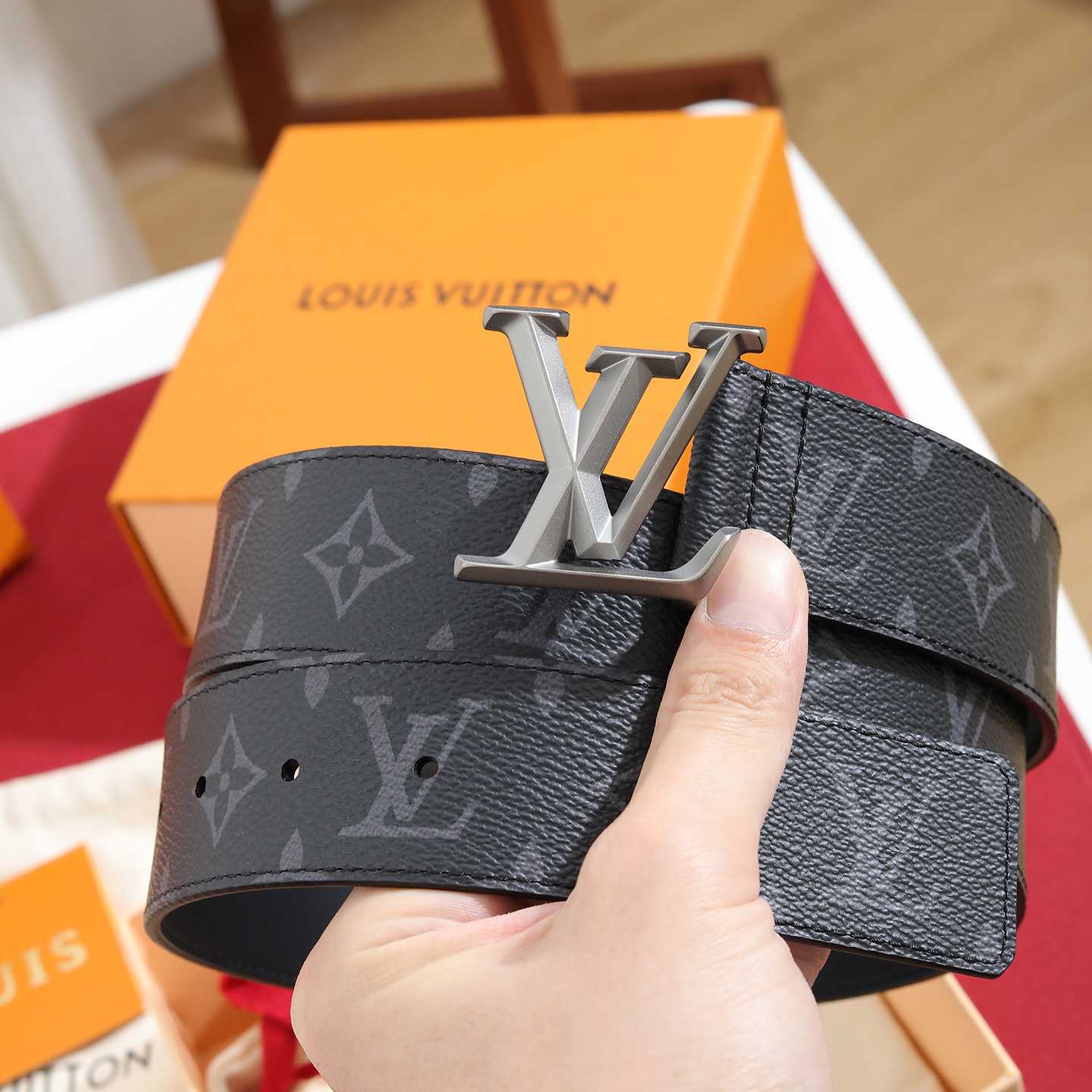Louis Vuitton LV Pyramide 40mm Belt - DesignerGu