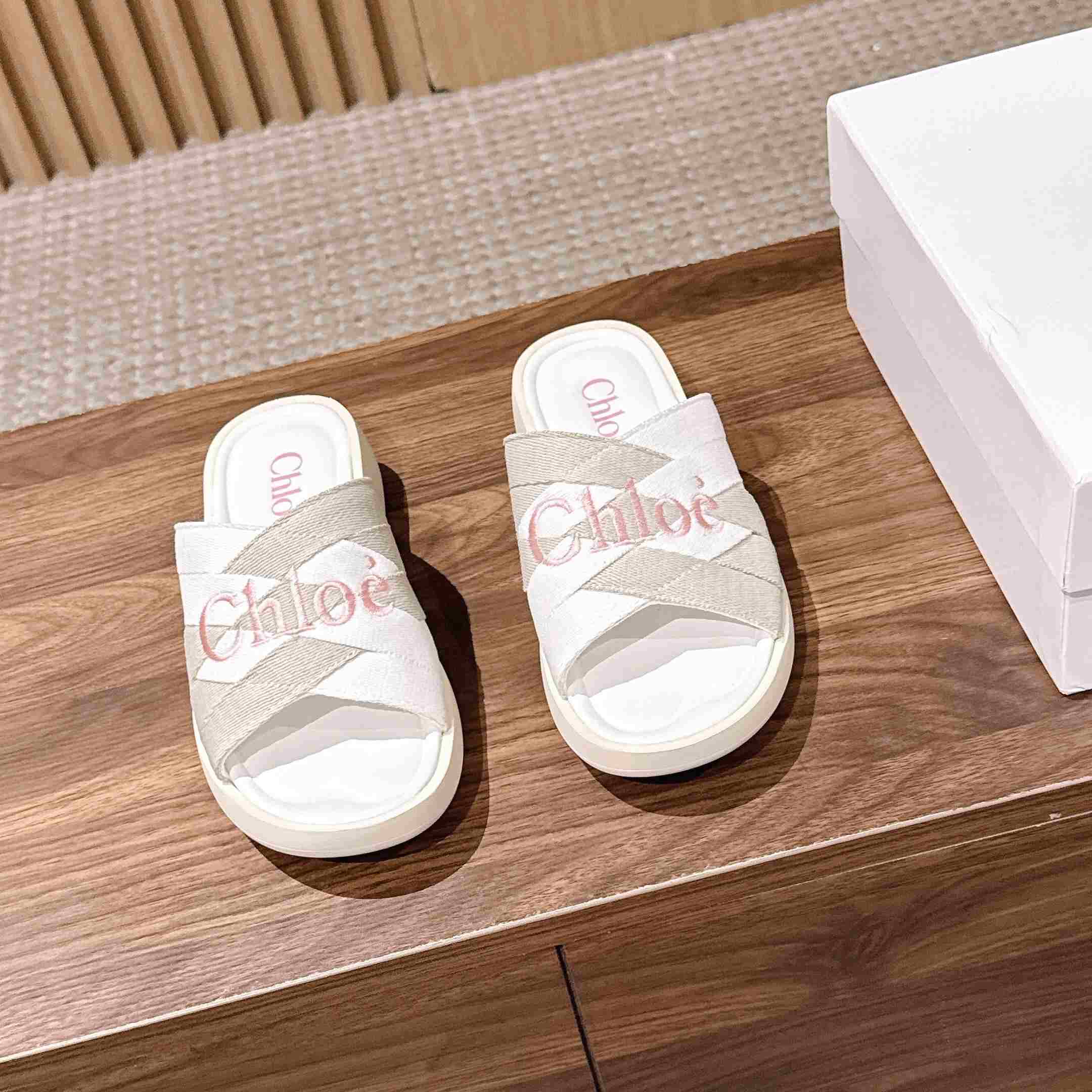 Chloe Poolette Sandals - DesignerGu