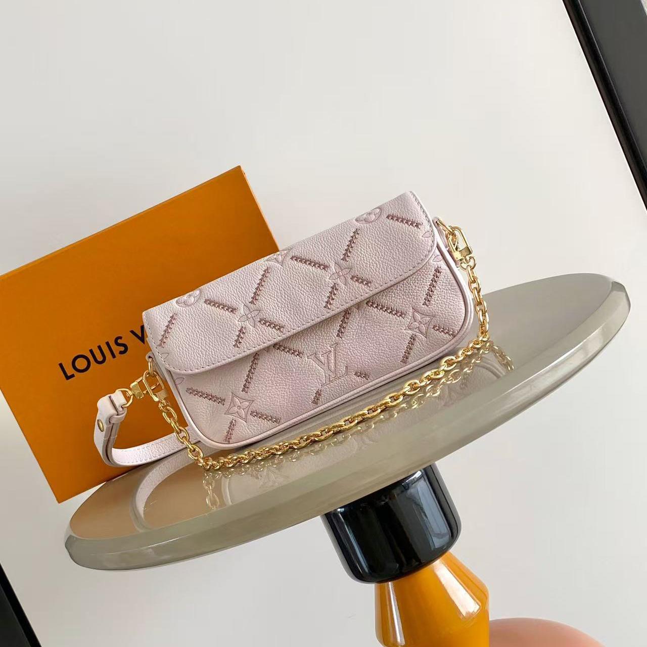 Louis Vuitton Wallet On Chain Ivy M29502 - DesignerGu