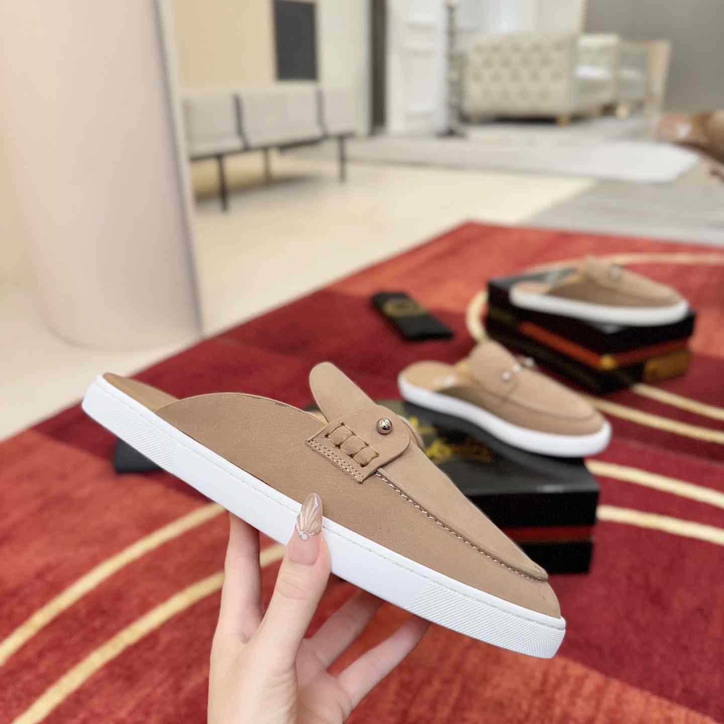 Christian Louboutin Chanme Donna Leather Boat Shoe Mules - DesignerGu