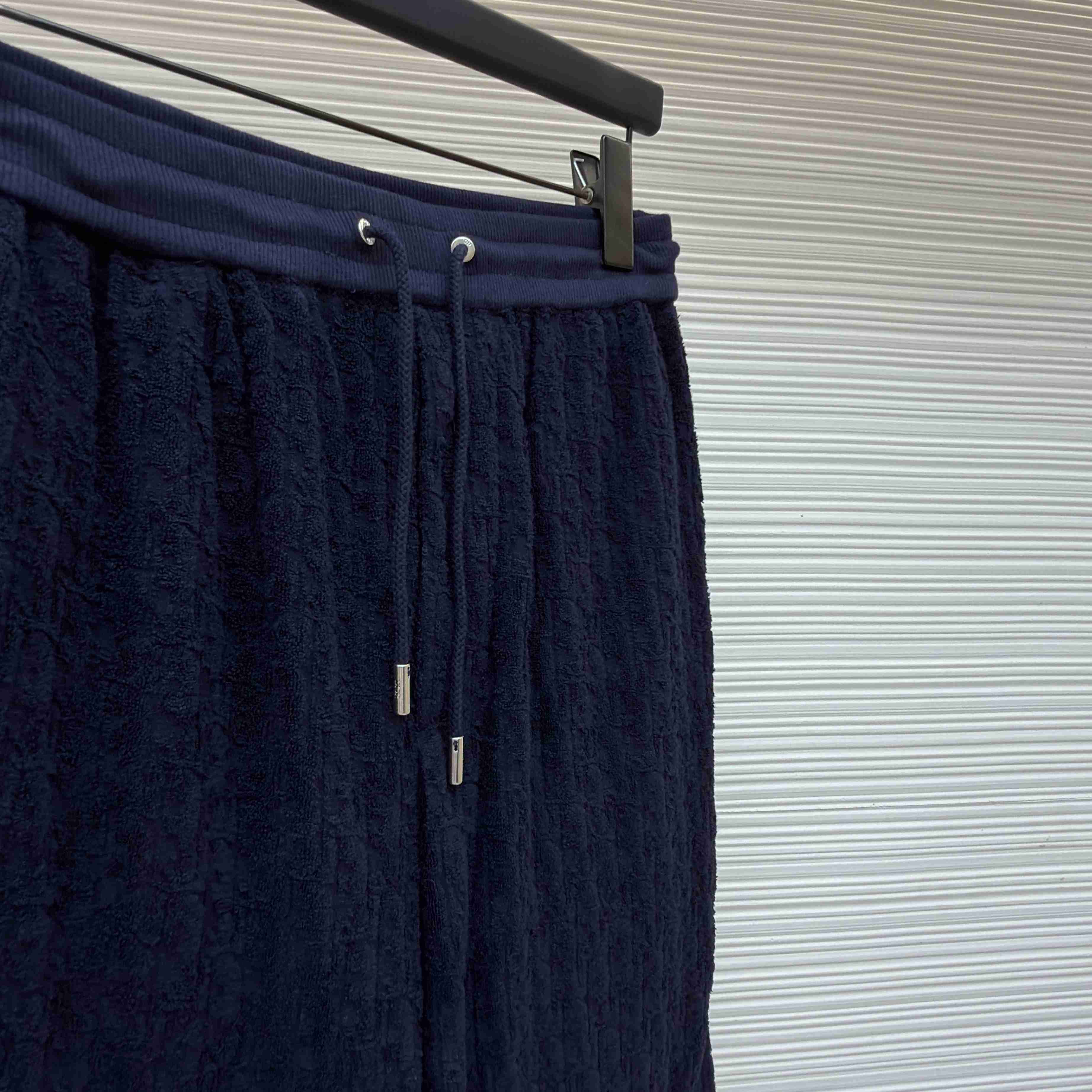  Dior Dior Oblique Bermuda Shorts - DesignerGu