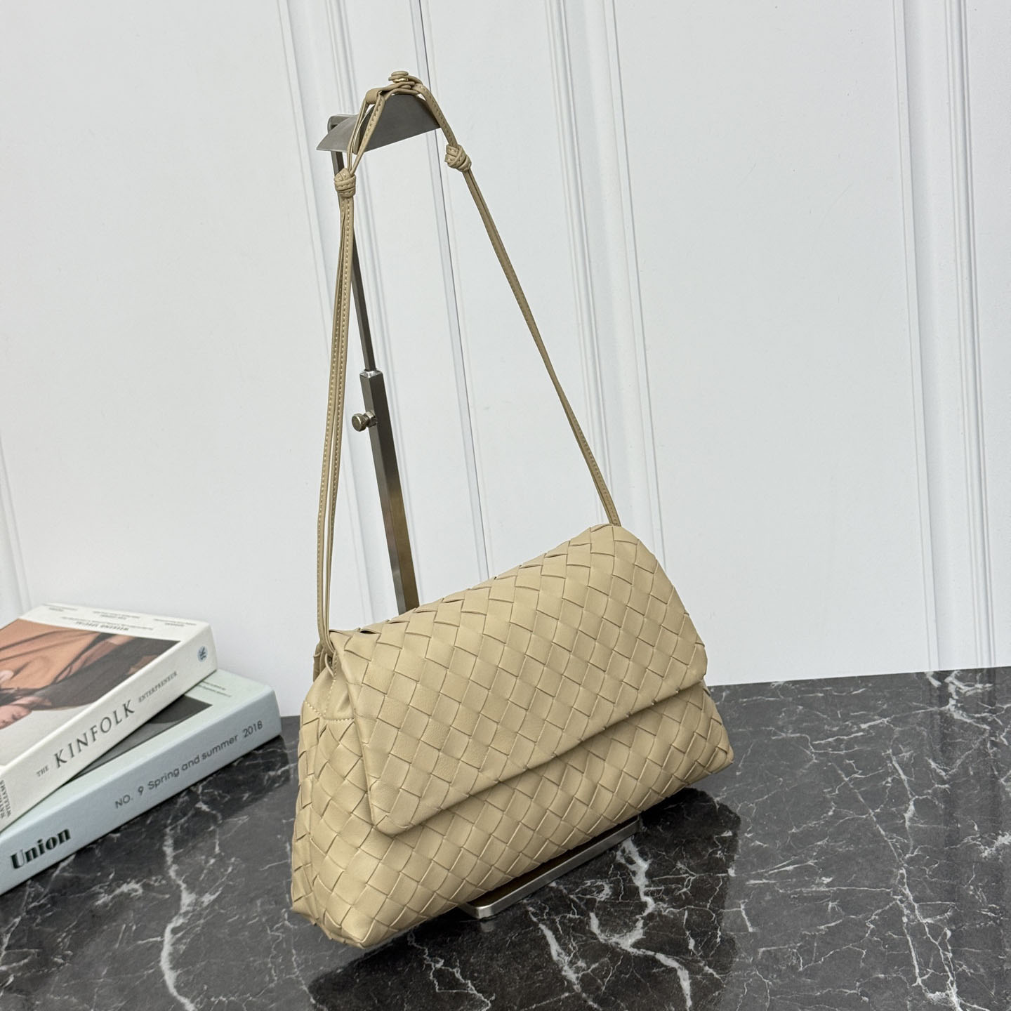 Bottega Veneta Giorno - DesignerGu