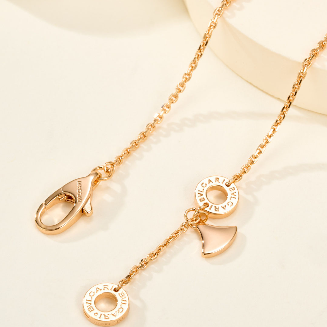 Bvlgari DIVAS’ DREAM Necklace - DesignerGu