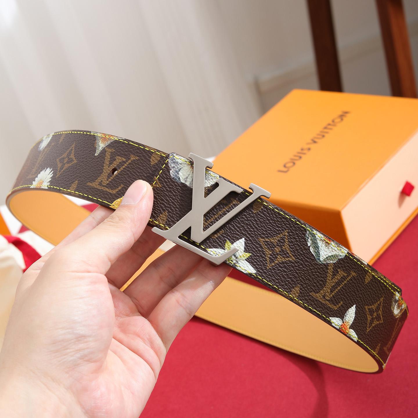 Louis Vuitton LV Initiales Monogram Flower 40mm Reversible Belt - DesignerGu