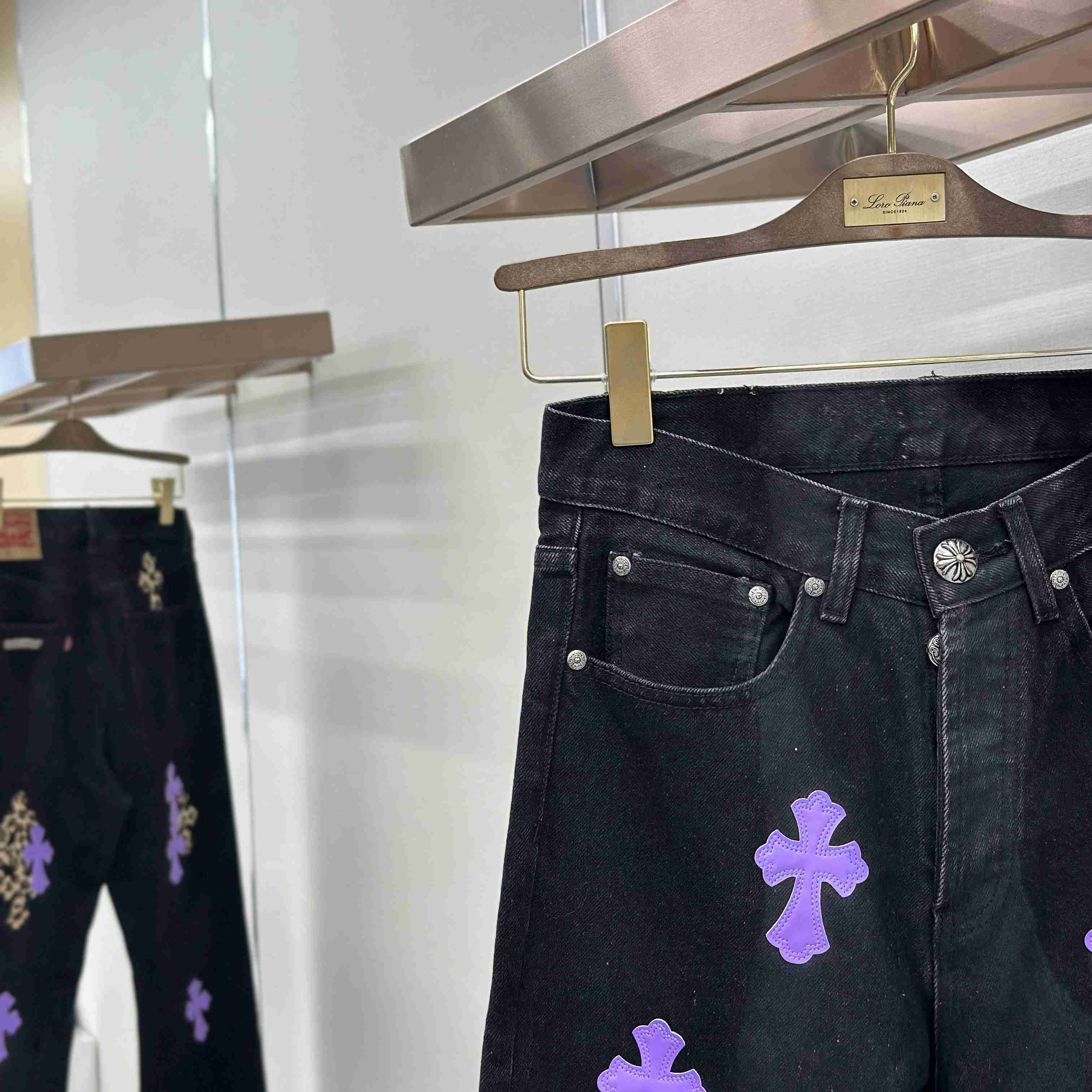 Chrome Hearts Jeans - DesignerGu