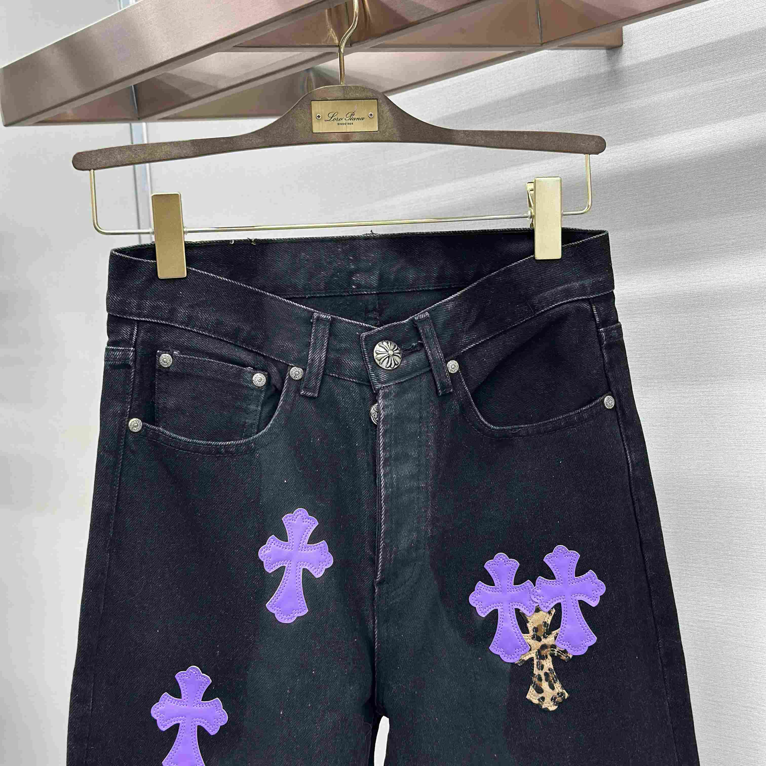 Chrome Hearts Jeans - DesignerGu
