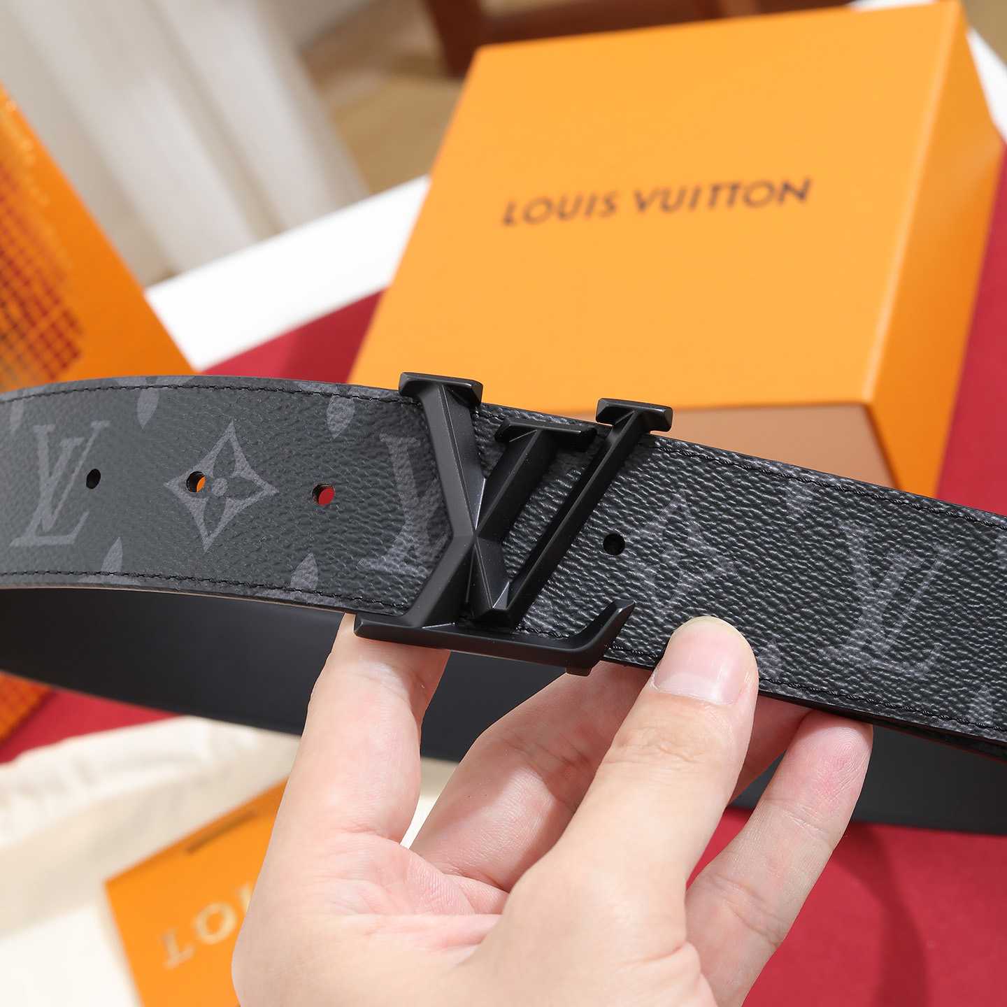 Louis Vuitton LV Pyramide 40mm Belt - DesignerGu